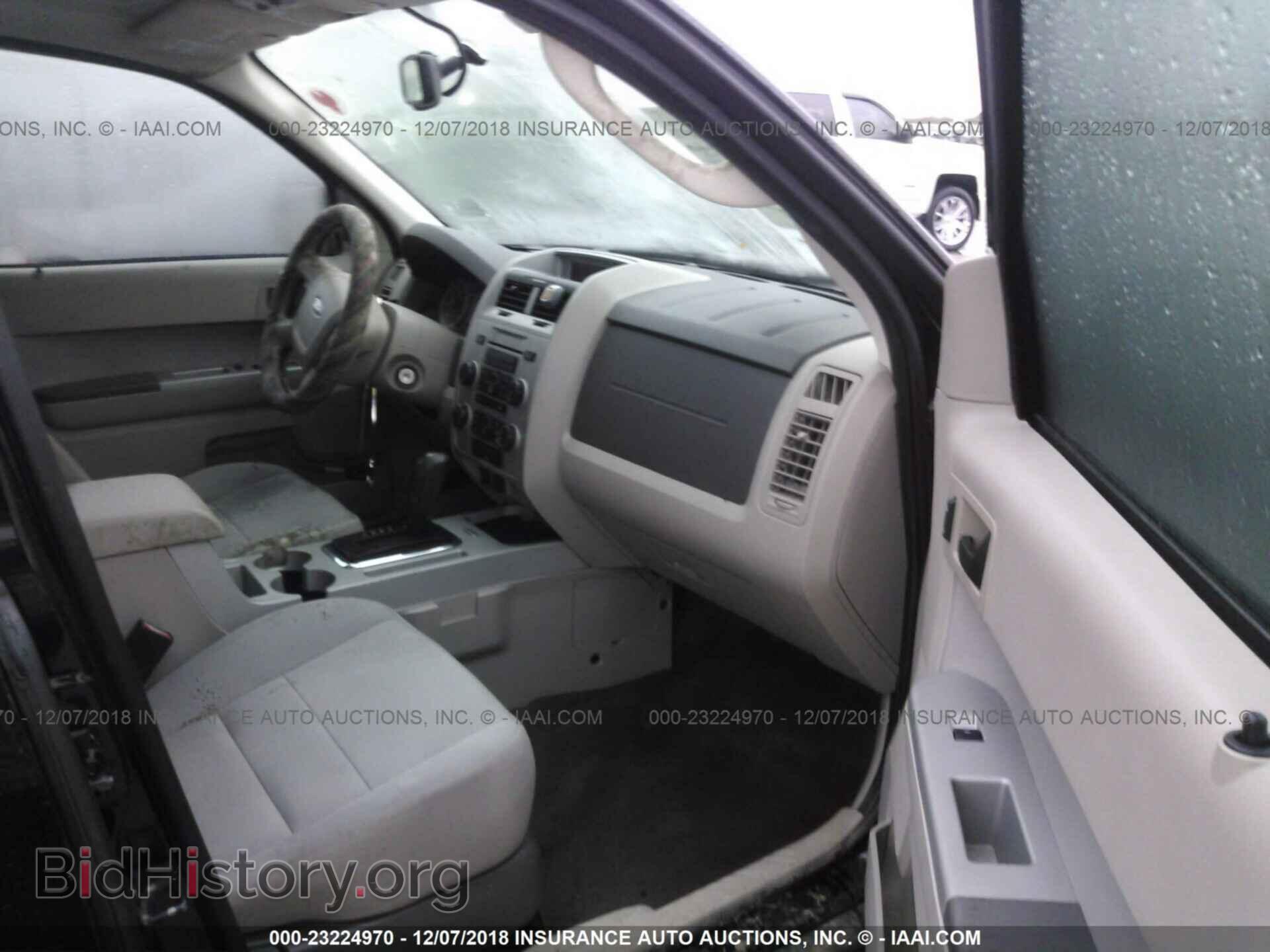 2012 Ford Escape - VIN: 1FMCU0DG8CKB66070 - Фото 5