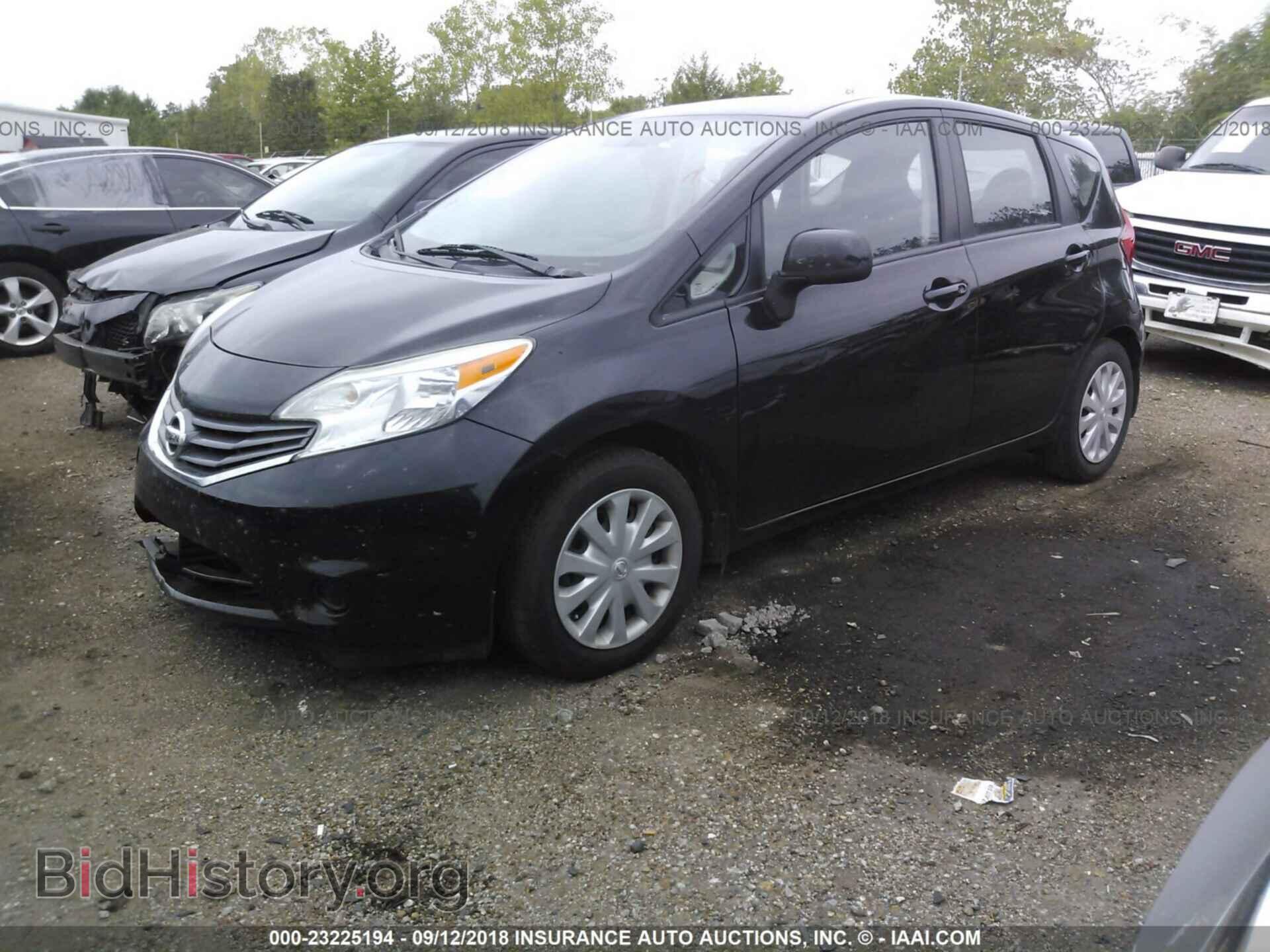2014 Nissan Versa note - VIN: 3N1CE2CP7EL375352 - Photo 2