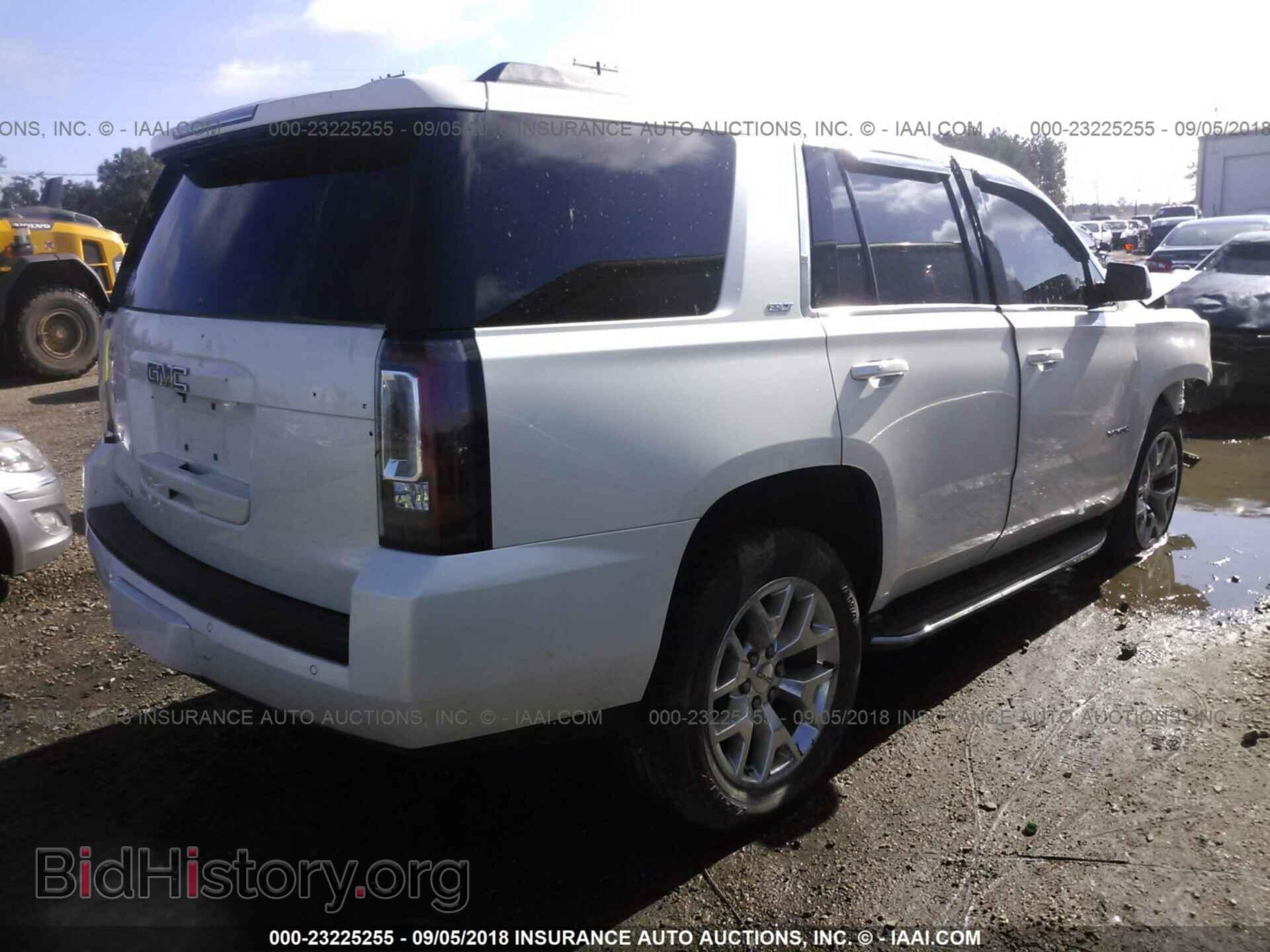 2015 Gmc Yukon - VIN: 1GKS1BKC2FR591319 - Фото 4