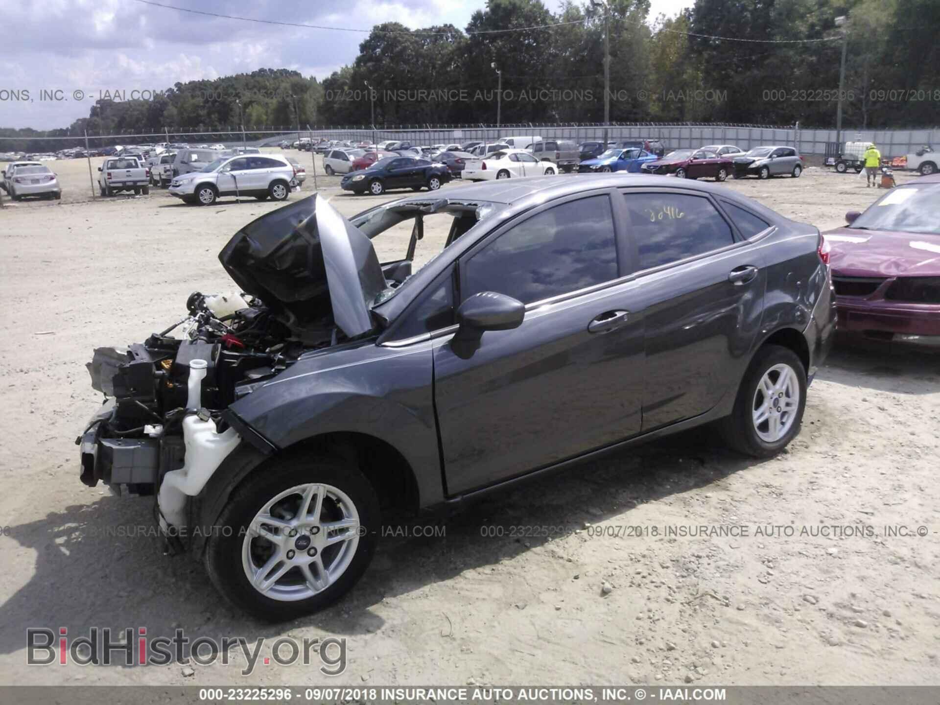 2017 Ford Fiesta - VIN: 3FADP4BJ3HM145901 - Фото 2