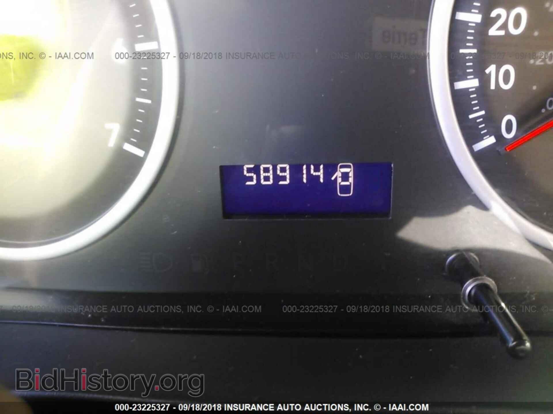 2011 Dodge Ram 1500 - VIN: 1D7RB1GK5BS576968 - Фото 7