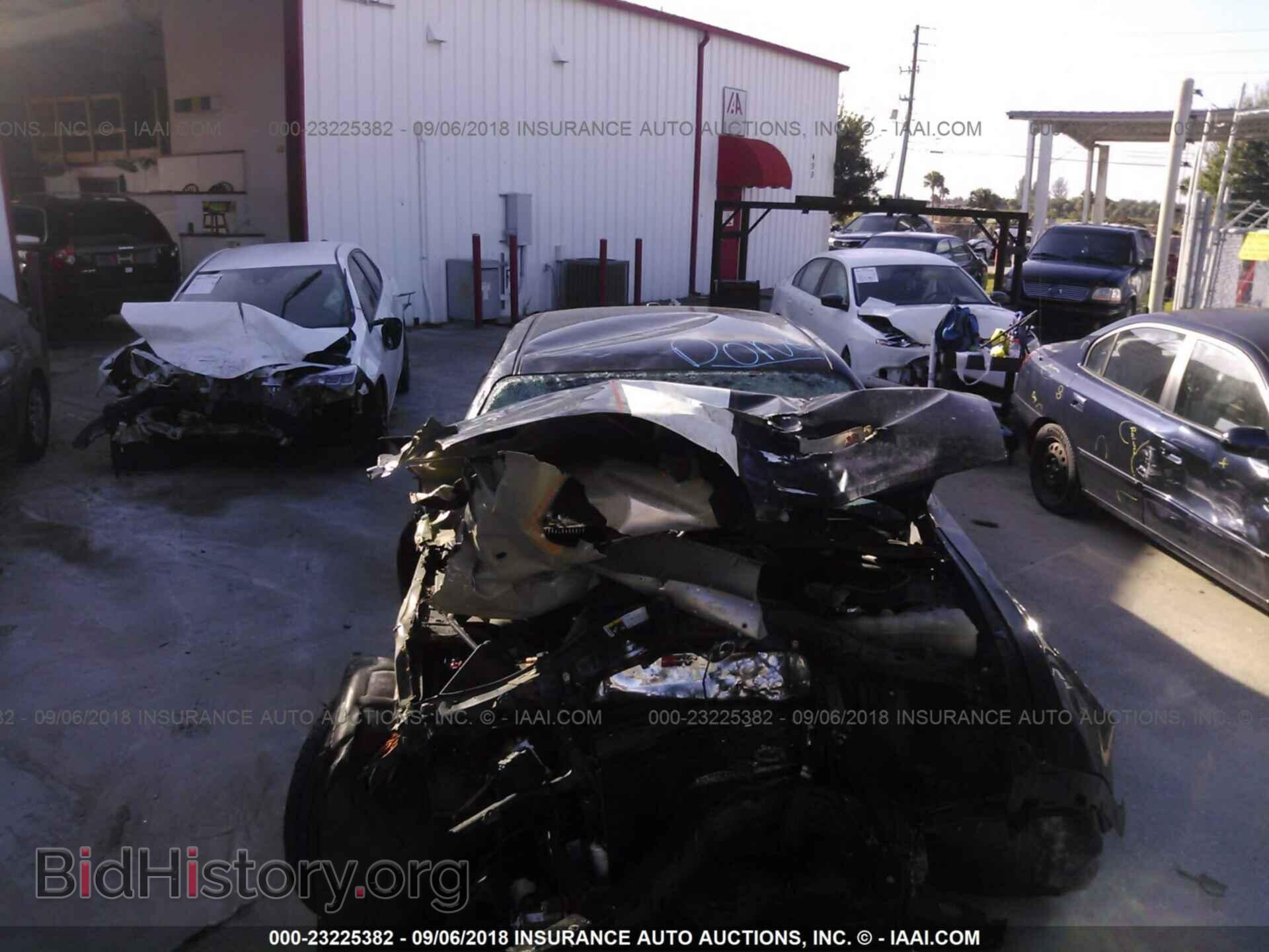 2014 Dodge Challenger - VIN: 2C3CDYAG0EH111036 - Photo 6