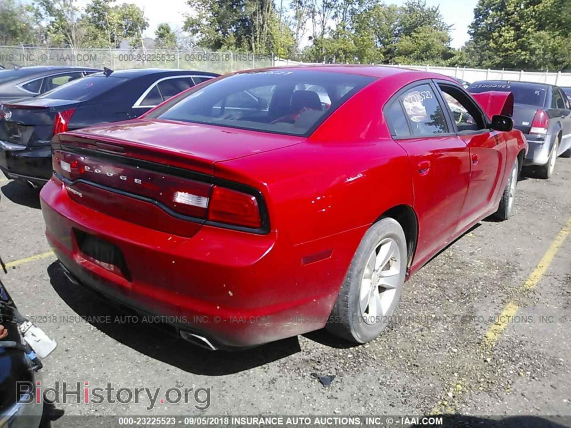 2012 Dodge Charger - VIN: 2C3CDXBG1CH177245 - Фото 4