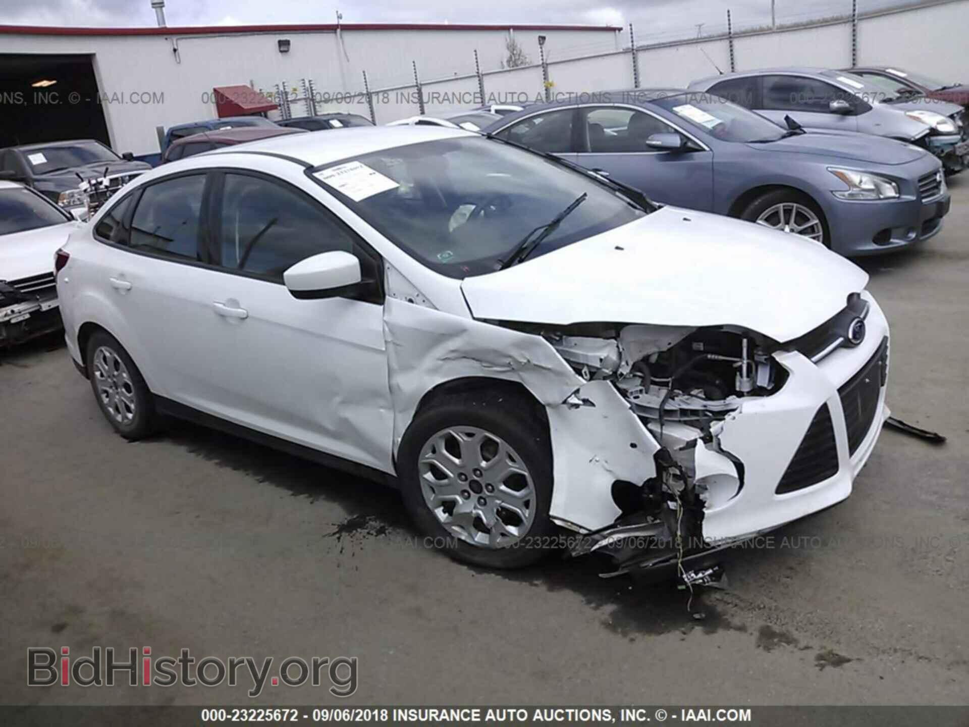 Фотография 1FAHP3F25CL450793 - Ford Focus 2012