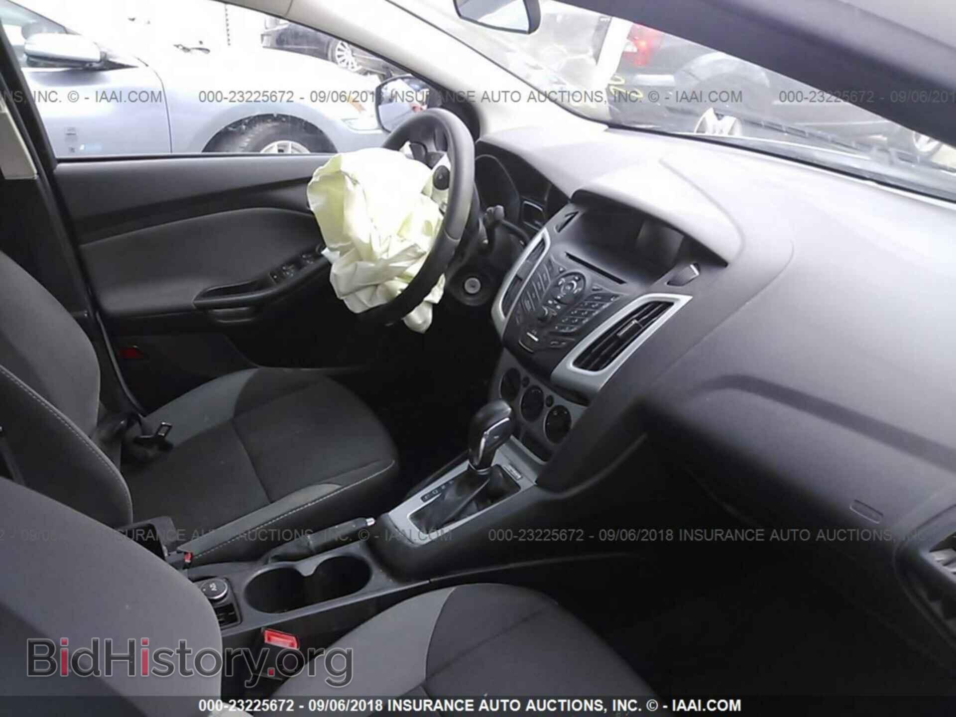 2012 Ford Focus - VIN: 1FAHP3F25CL450793 - Фото 5