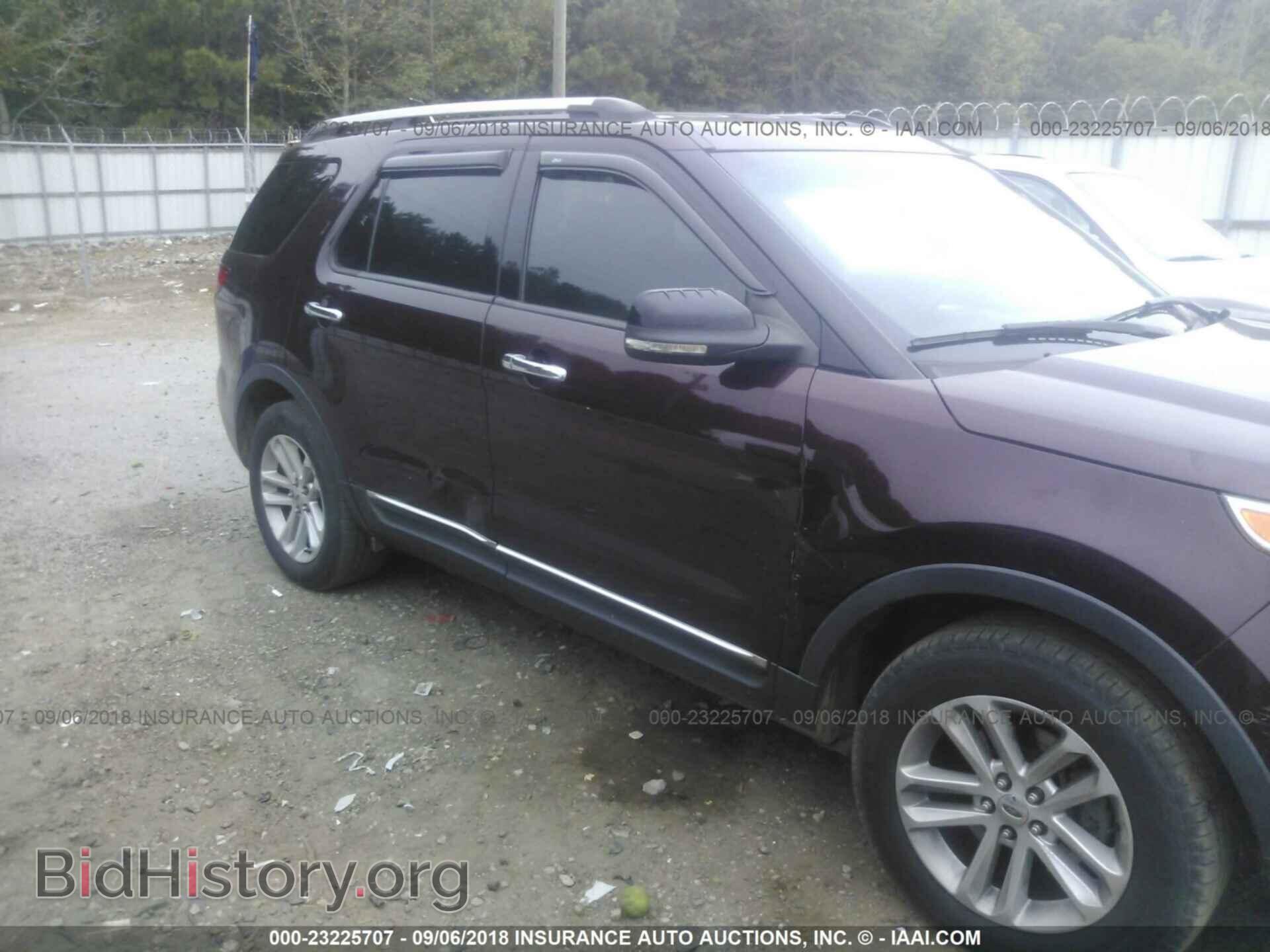 2011 Ford Explorer - VIN: 1FMHK7D85BGA05545 - Фото 6