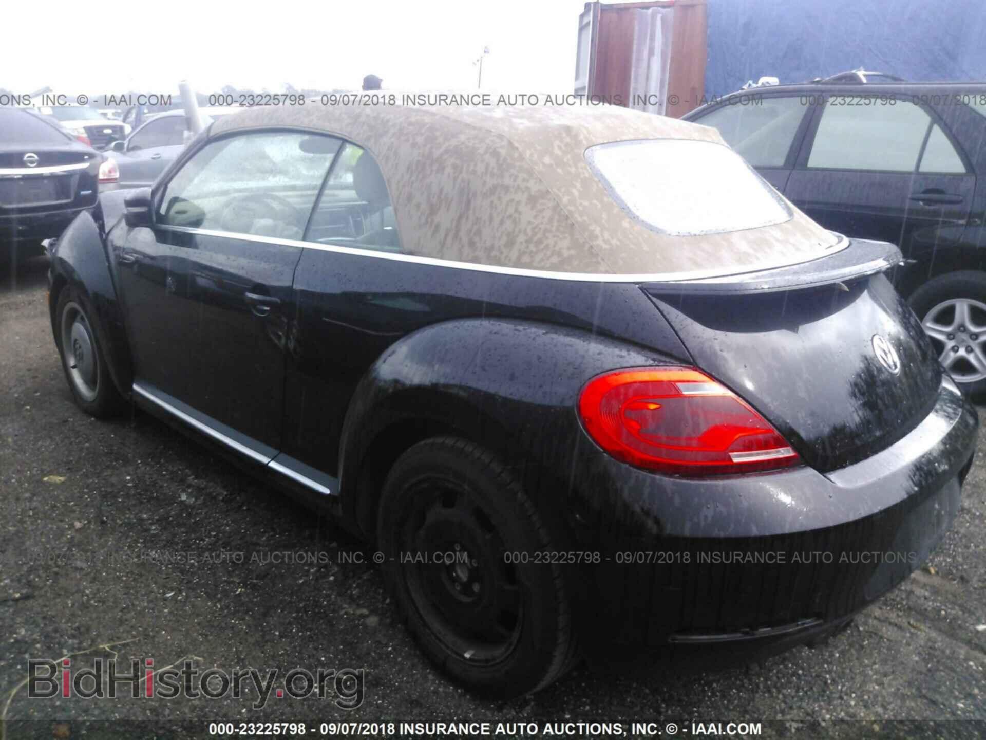 2013 VOLKSWAGEN BEETLE - VIN: 3VW5P7AT1DM800275 - Фото 3