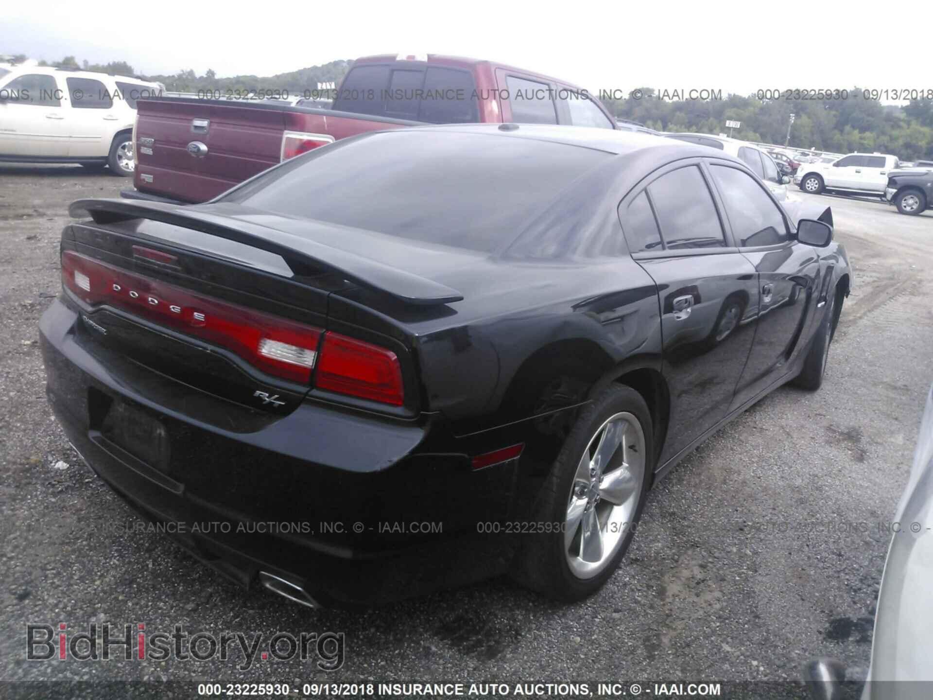 2013 Dodge Charger - VIN: 2C3CDXCT5DH725681 - Фото 4