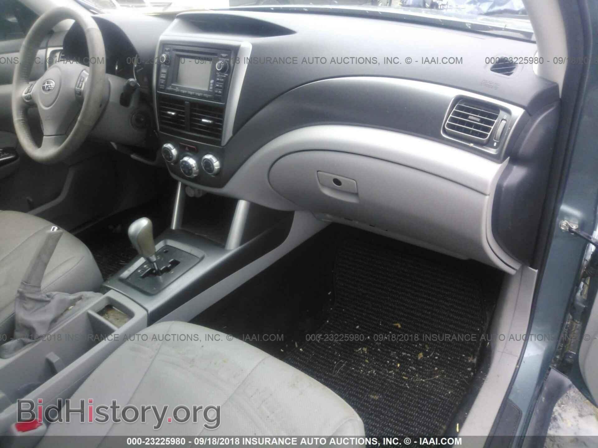 2011 Subaru Forester - VIN: JF2SHAEC2BH751729 - Фото 5