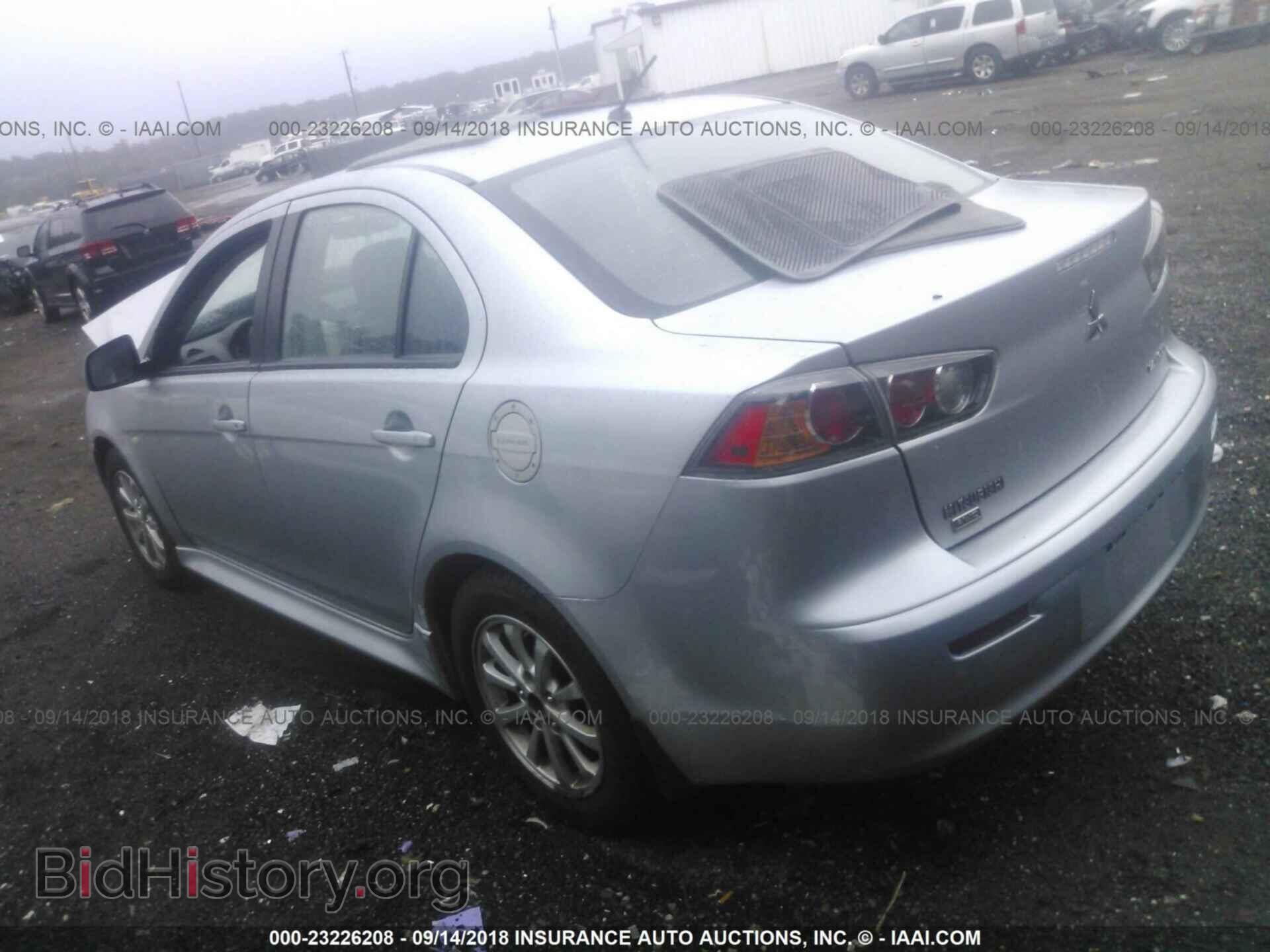 2012 Mitsubishi Lancer - VIN: JA32V2FW9CU021345 - Фото 3