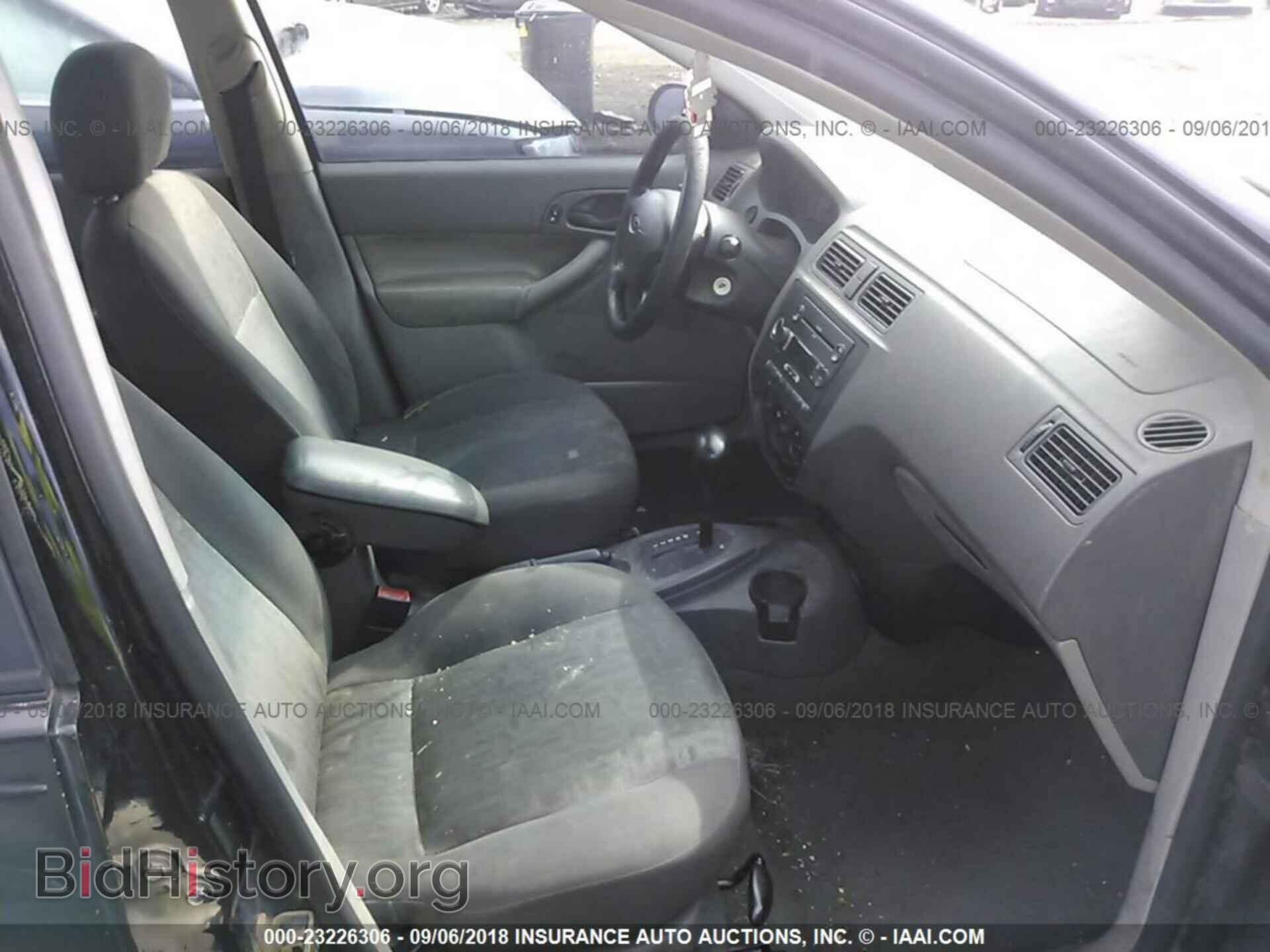2005 FORD FOCUS - VIN: 1FAFP34N75W154809 - Фото 5