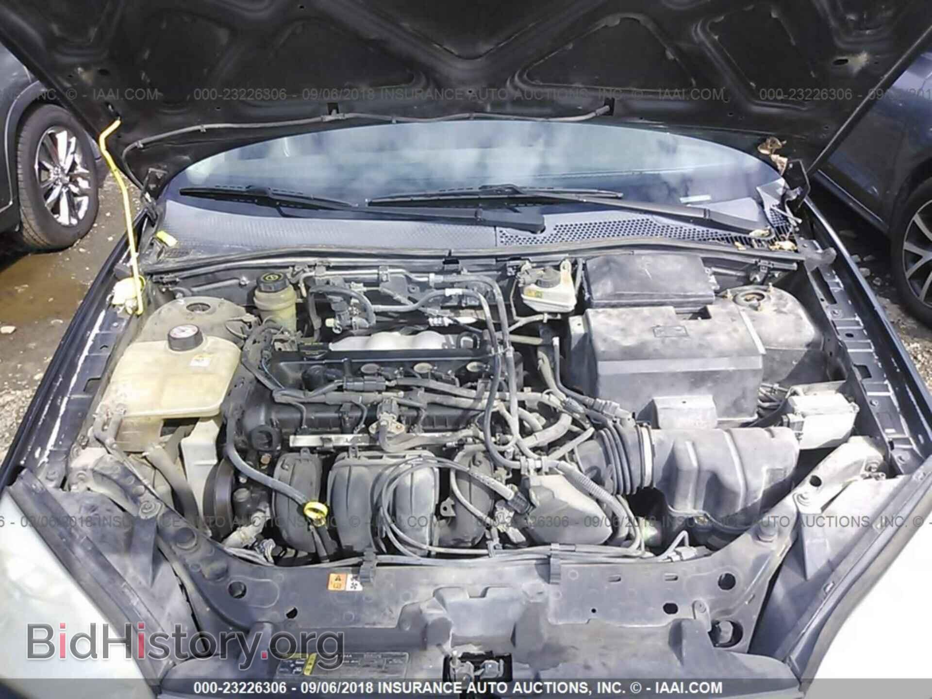 2005 FORD FOCUS - VIN: 1FAFP34N75W154809 - Фото 10