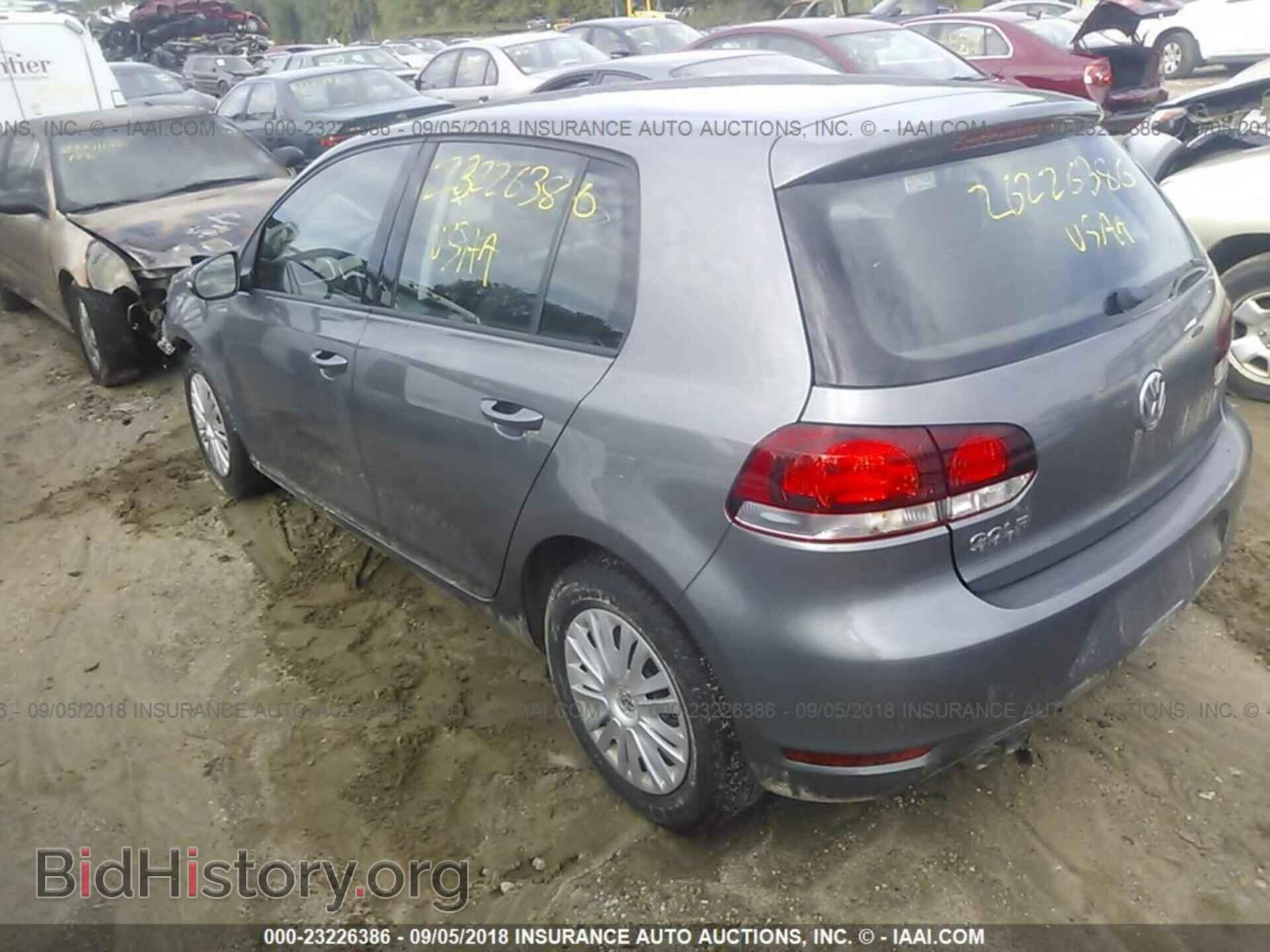 2013 Volkswagen Golf - VIN: WVWDB7AJ4DW130295 - Фото 3