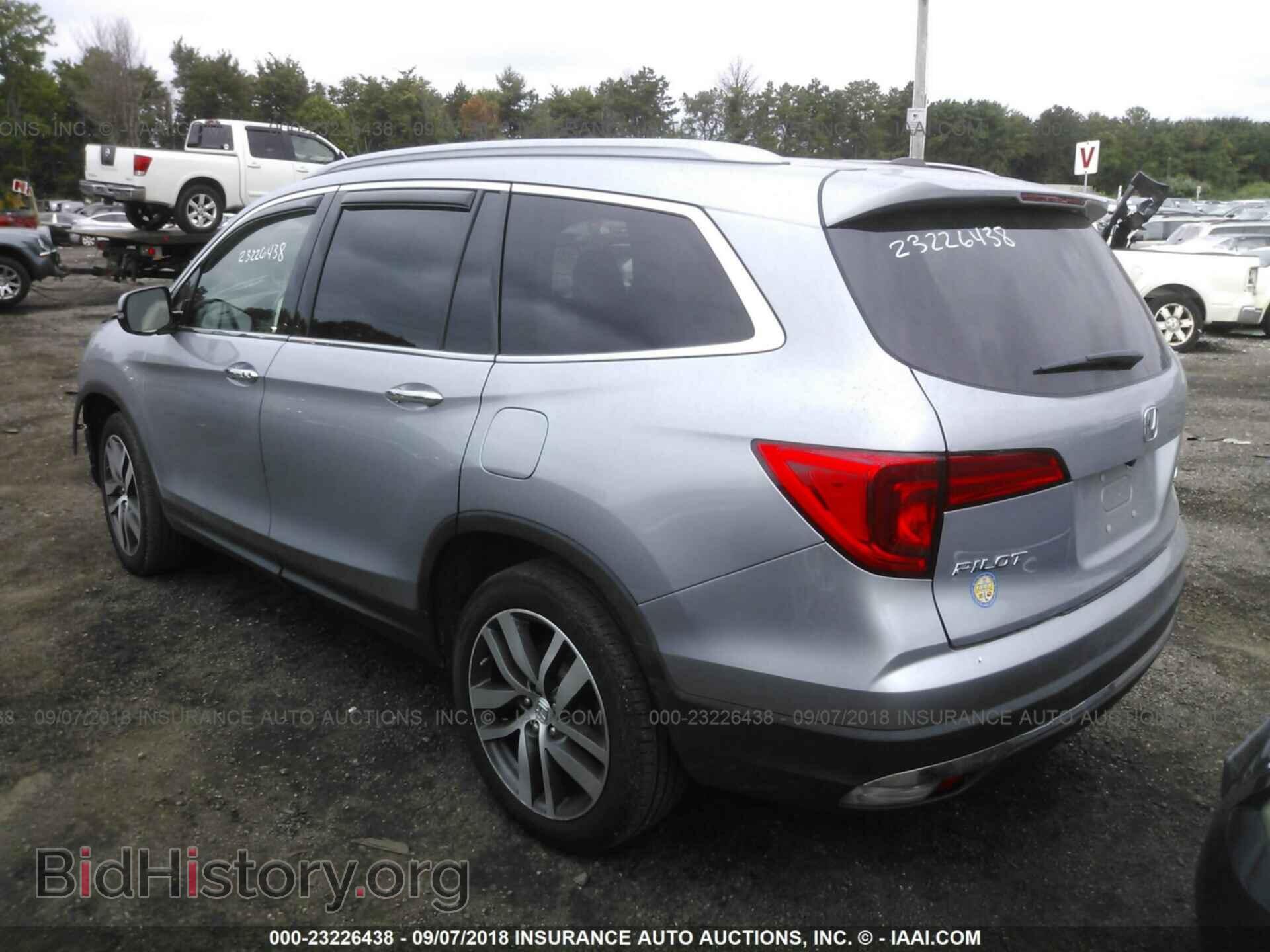 2017 Honda Pilot - VIN: 5FNYF6H9XHB040560 - Фото 3