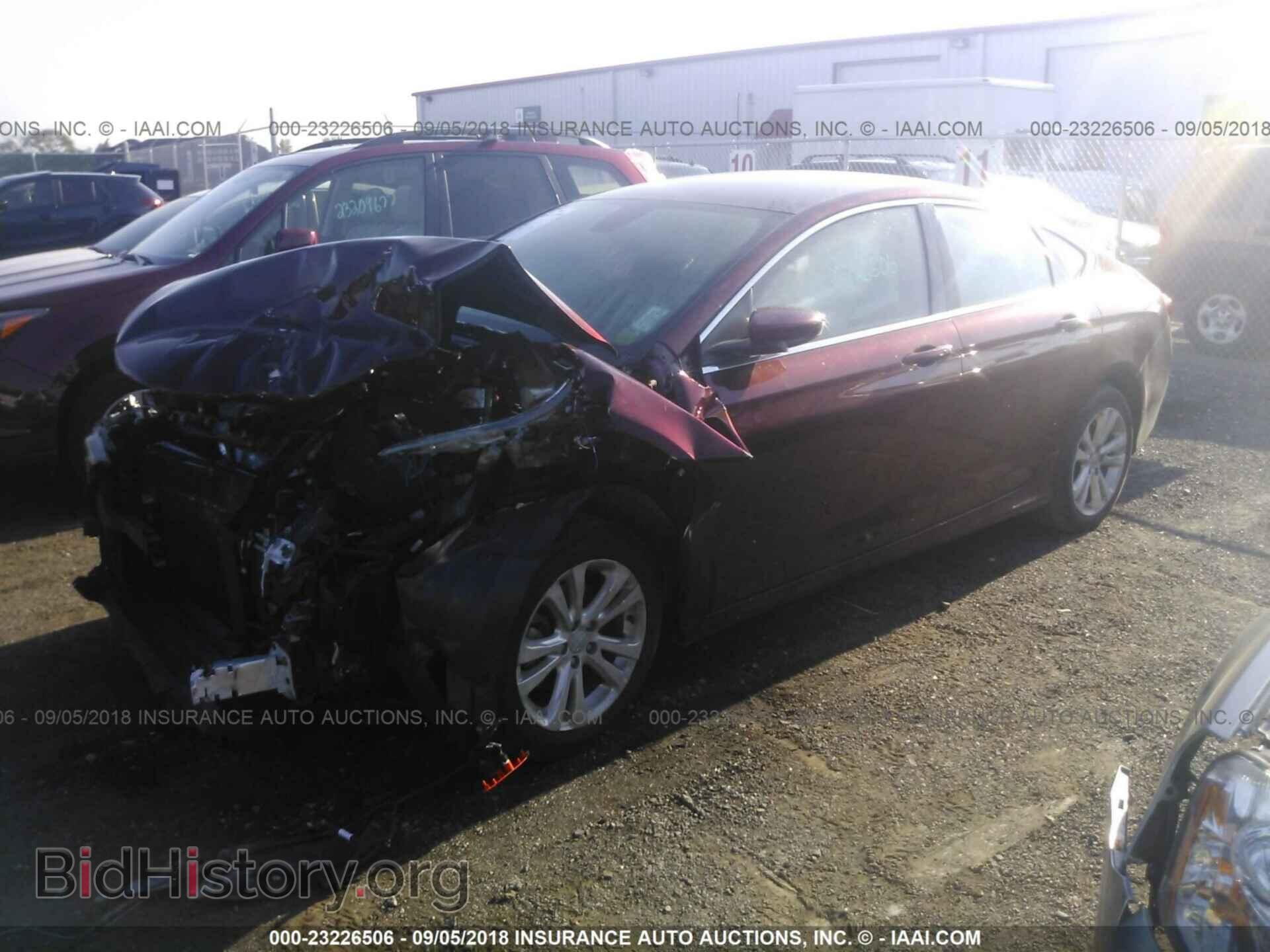 2016 Chrysler 200 - VIN: 1C3CCCAB0GN169846 - Photo 2