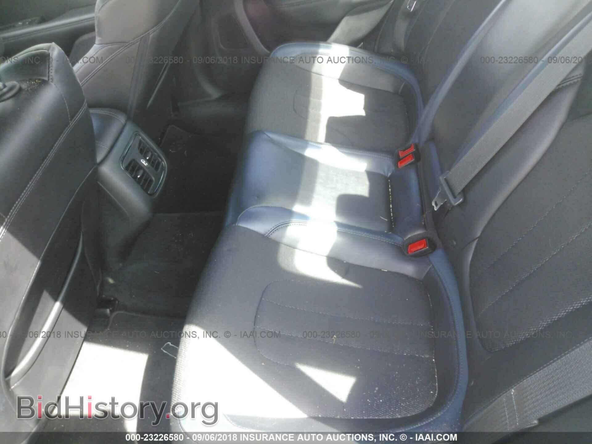 2015 Chrysler 200 - VIN: 1C3CCCDG2FN512047 - Photo 8