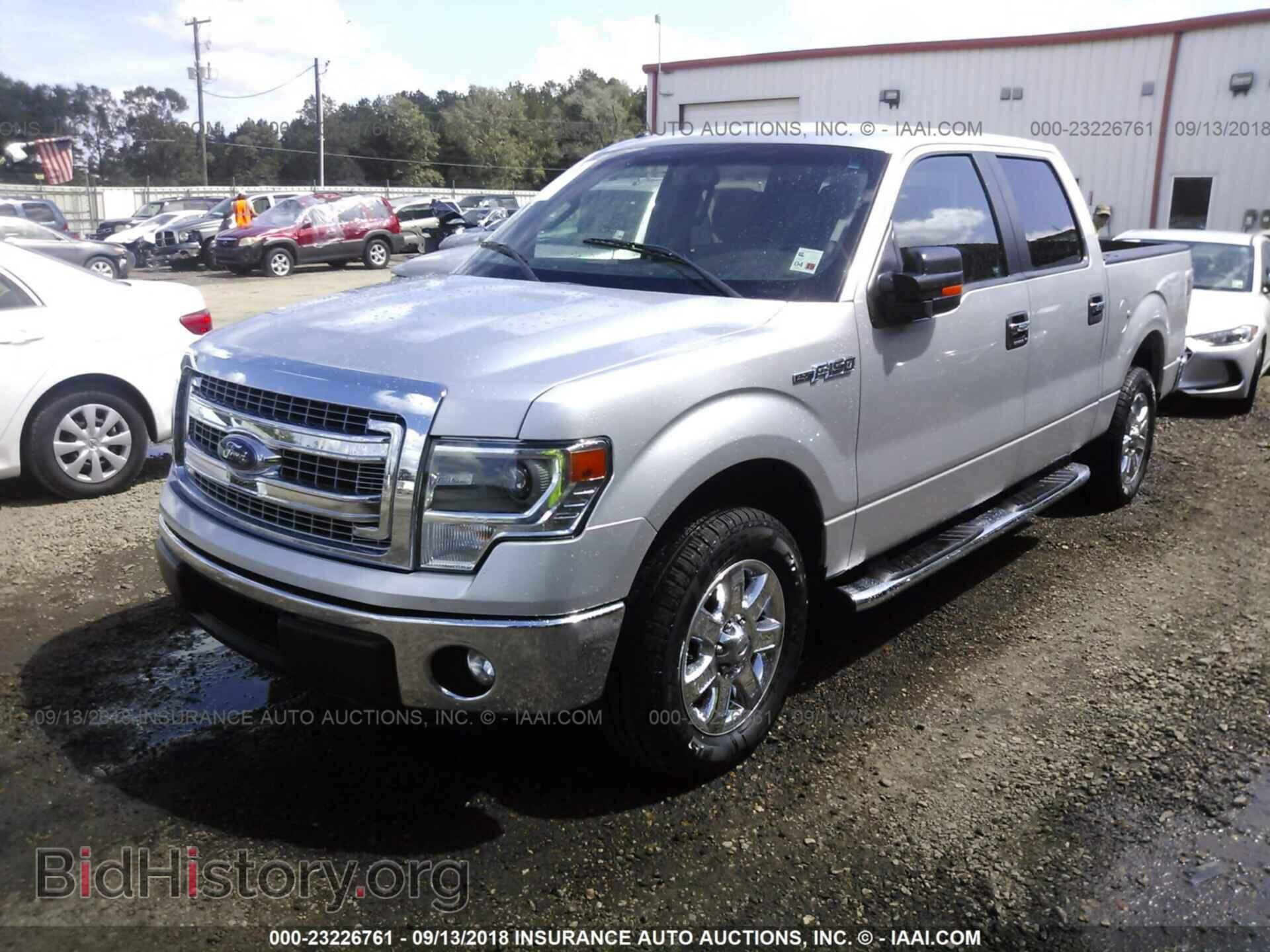 2014 Ford F150 - VIN: 1FTFW1CF1EFA81920 - Фото 2