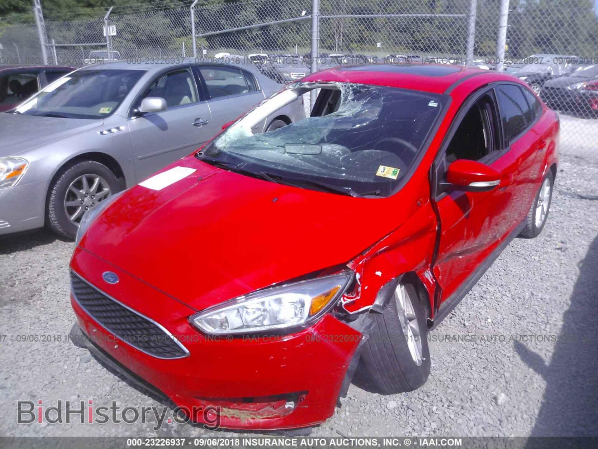 2015 Ford Focus - VIN: 1FADP3F28FL205151 - Photo 6