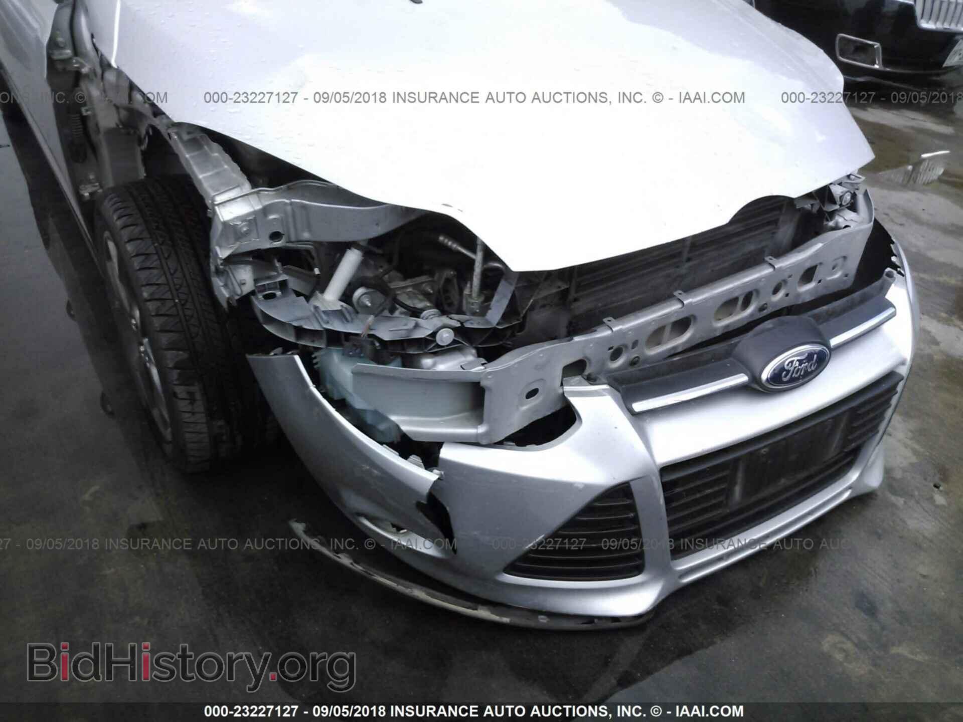 2013 Ford Focus - VIN: 1FADP3F22DL167610 - Photo 6