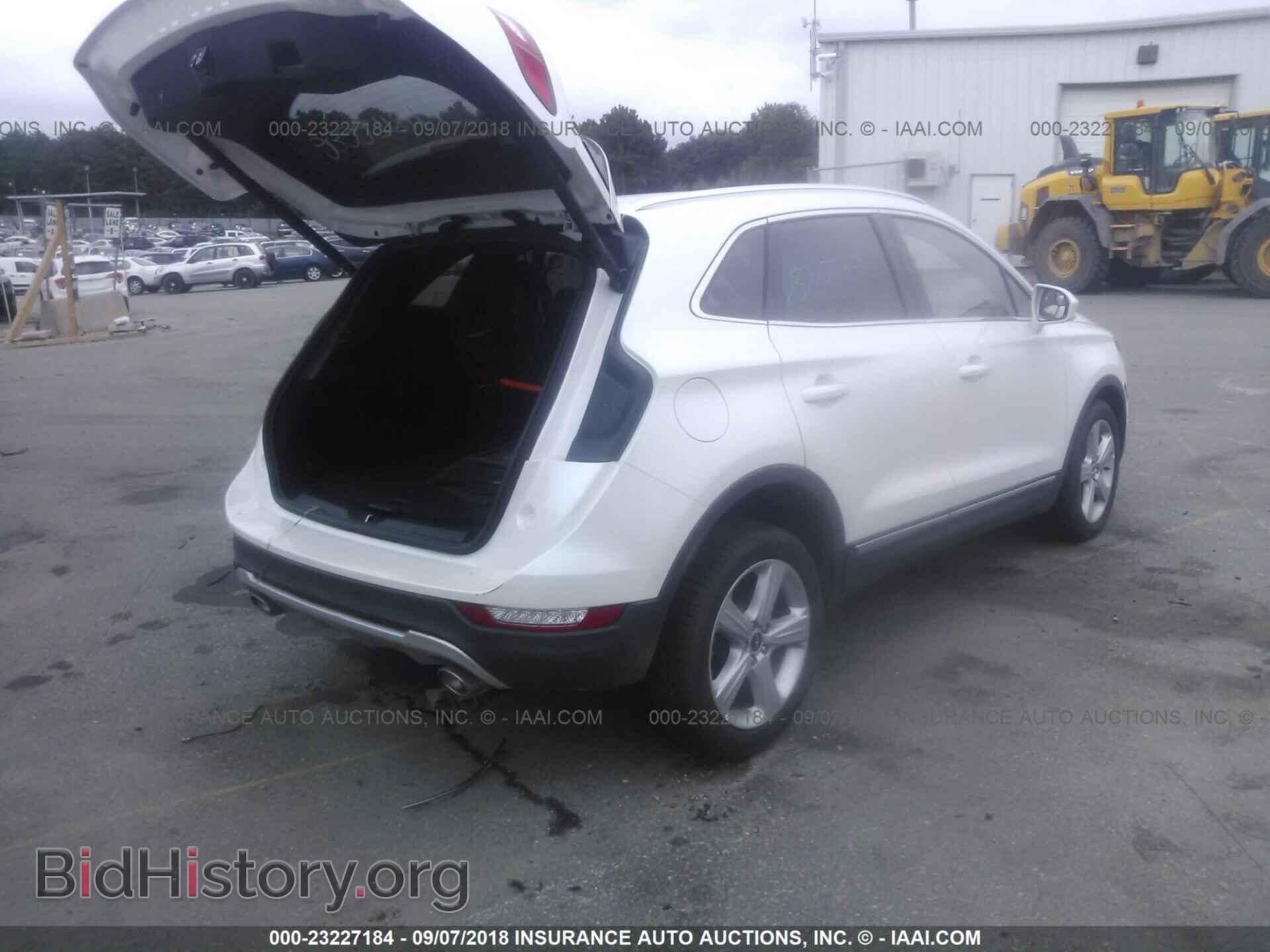 2017 Lincoln Mkc - VIN: 5LMCJ1D99HUL71485 - Фото 4