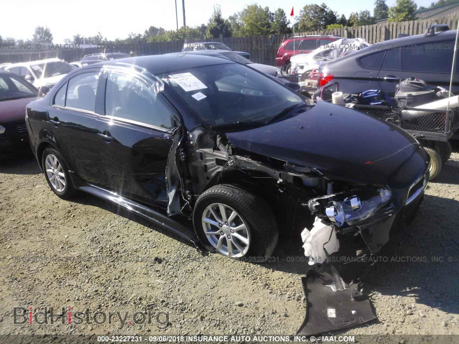 Photo JA32U2FU2FU018762 - Mitsubishi Lancer 2015