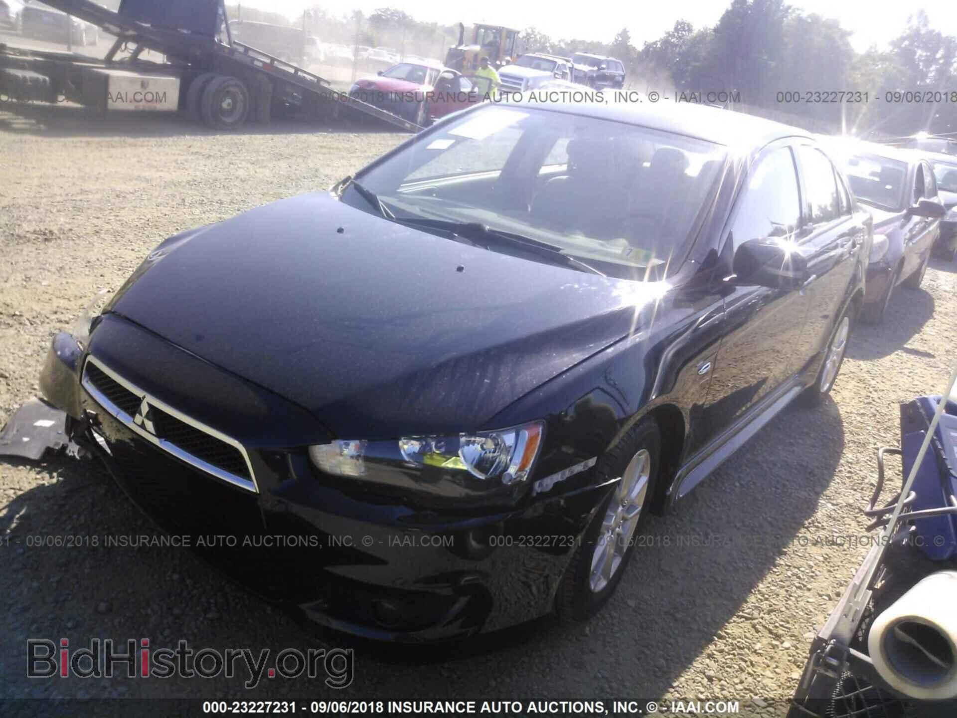 2015 Mitsubishi Lancer - VIN: JA32U2FU2FU018762 - Фото 2