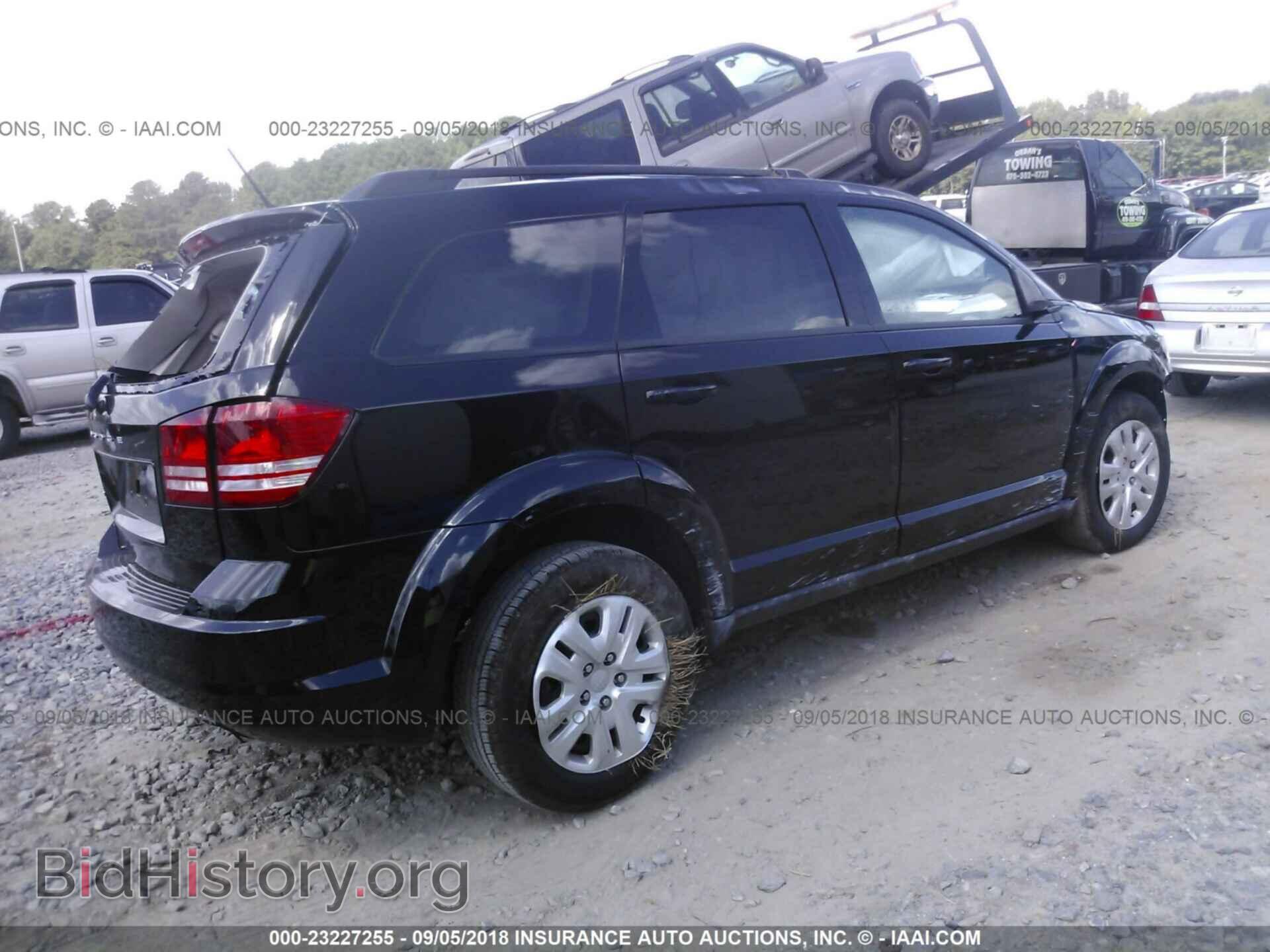 2018 Dodge Journey - VIN: 3C4PDCAB3JT183127 - Фото 4
