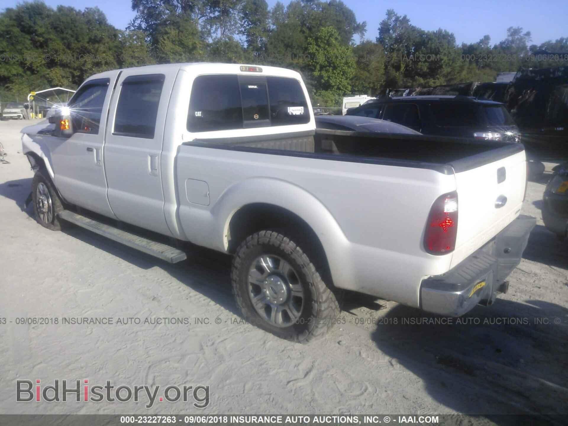 2015 Ford F250 - VIN: 1FT7W2B61FEC75897 - Фото 3
