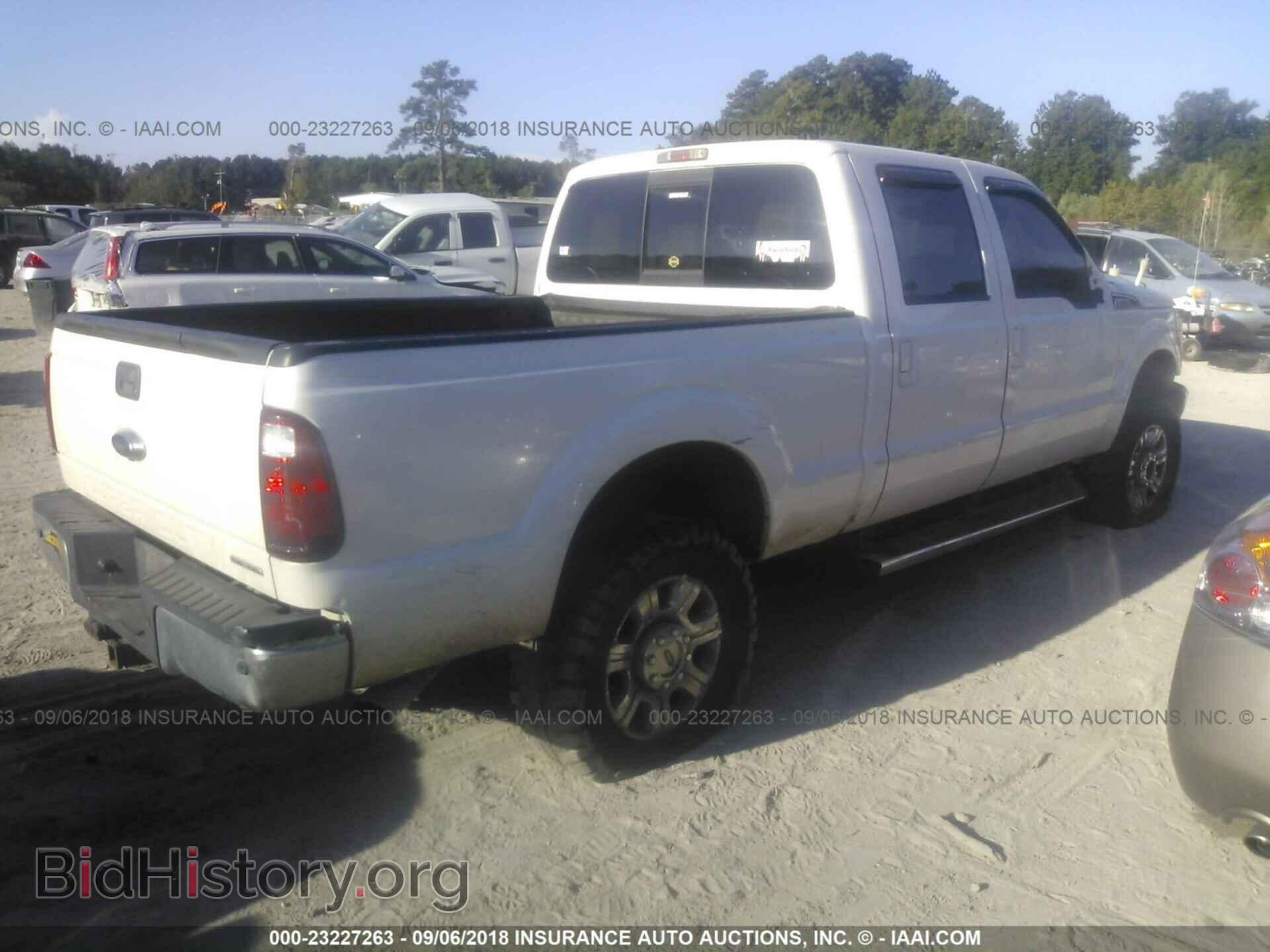 2015 Ford F250 - VIN: 1FT7W2B61FEC75897 - Фото 4