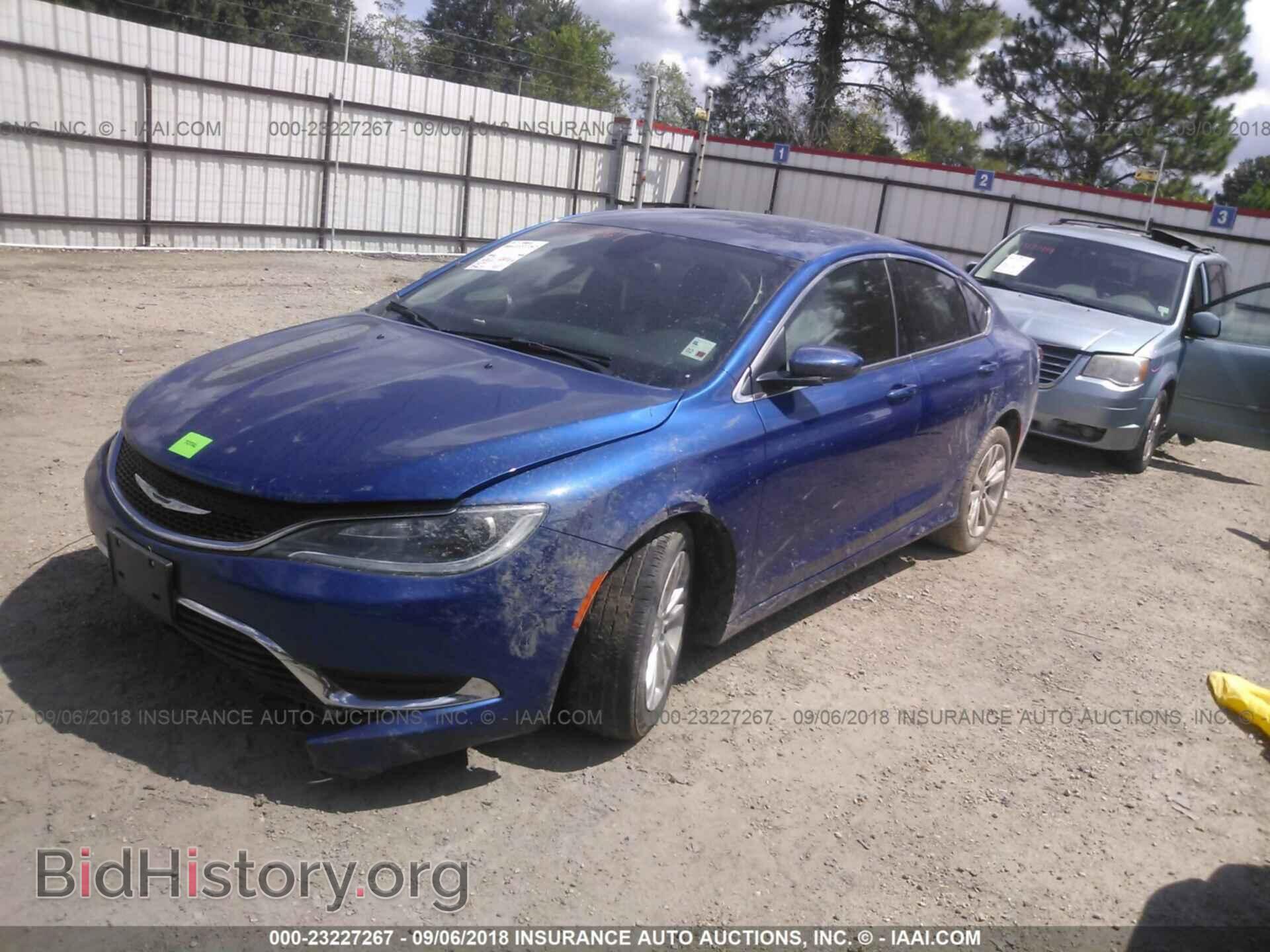2015 Chrysler 200 - VIN: 1C3CCCAB9FN680499 - Фото 2