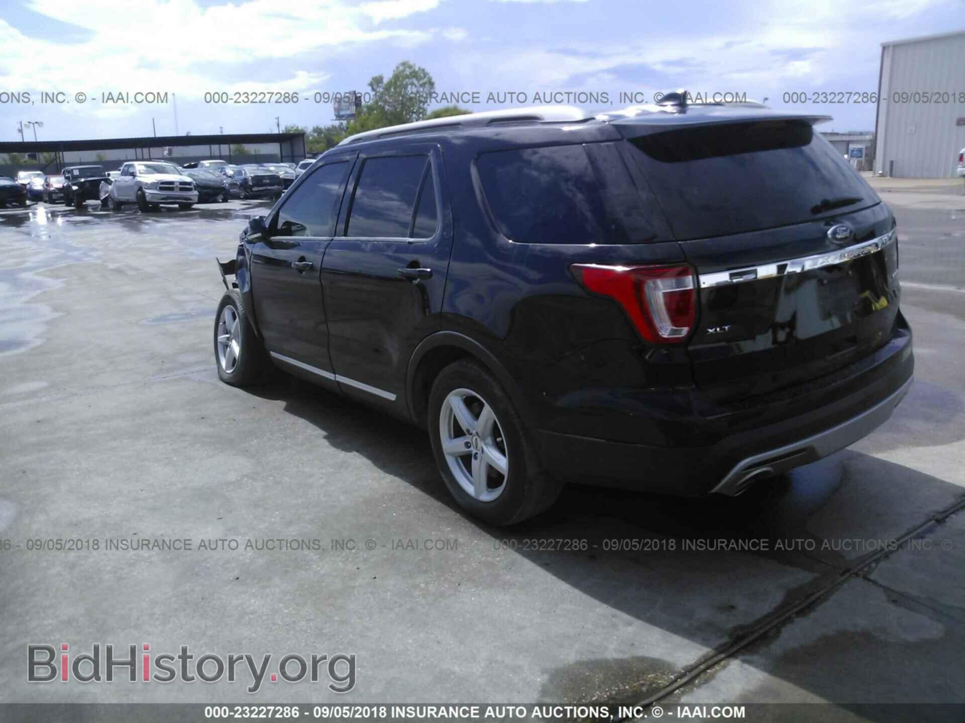 2016 Ford Explorer - VIN: 1FM5K7D81GGB17527 - Фото 3