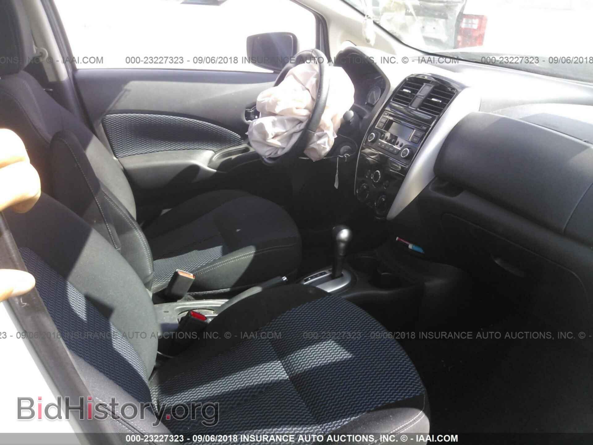 2015 Nissan Versa note - VIN: 3N1CE2CPXFL418521 - Фото 5