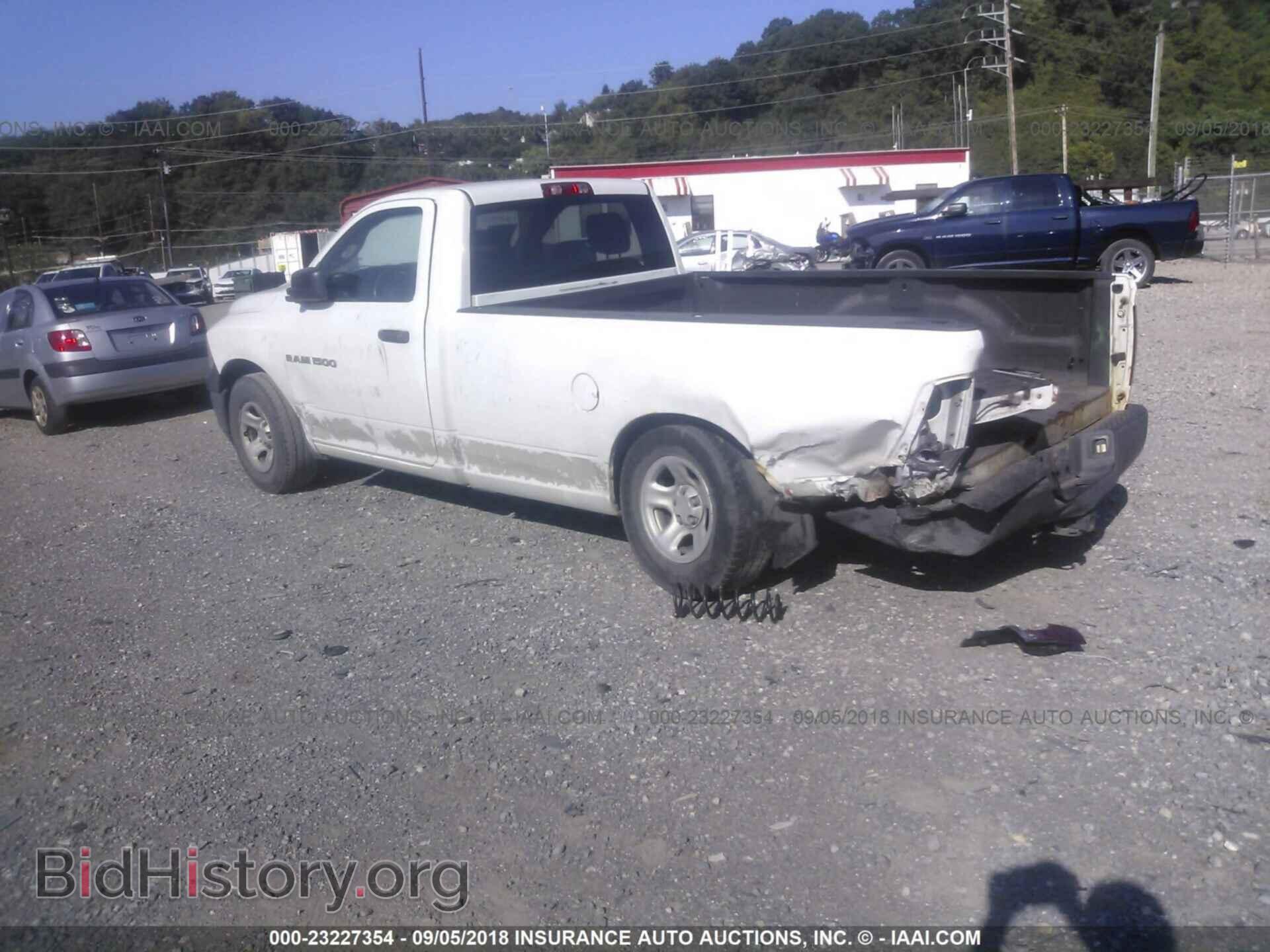 2012 Dodge Ram 1500 - VIN: 3C6JD6DP4CG257754 - Фото 3