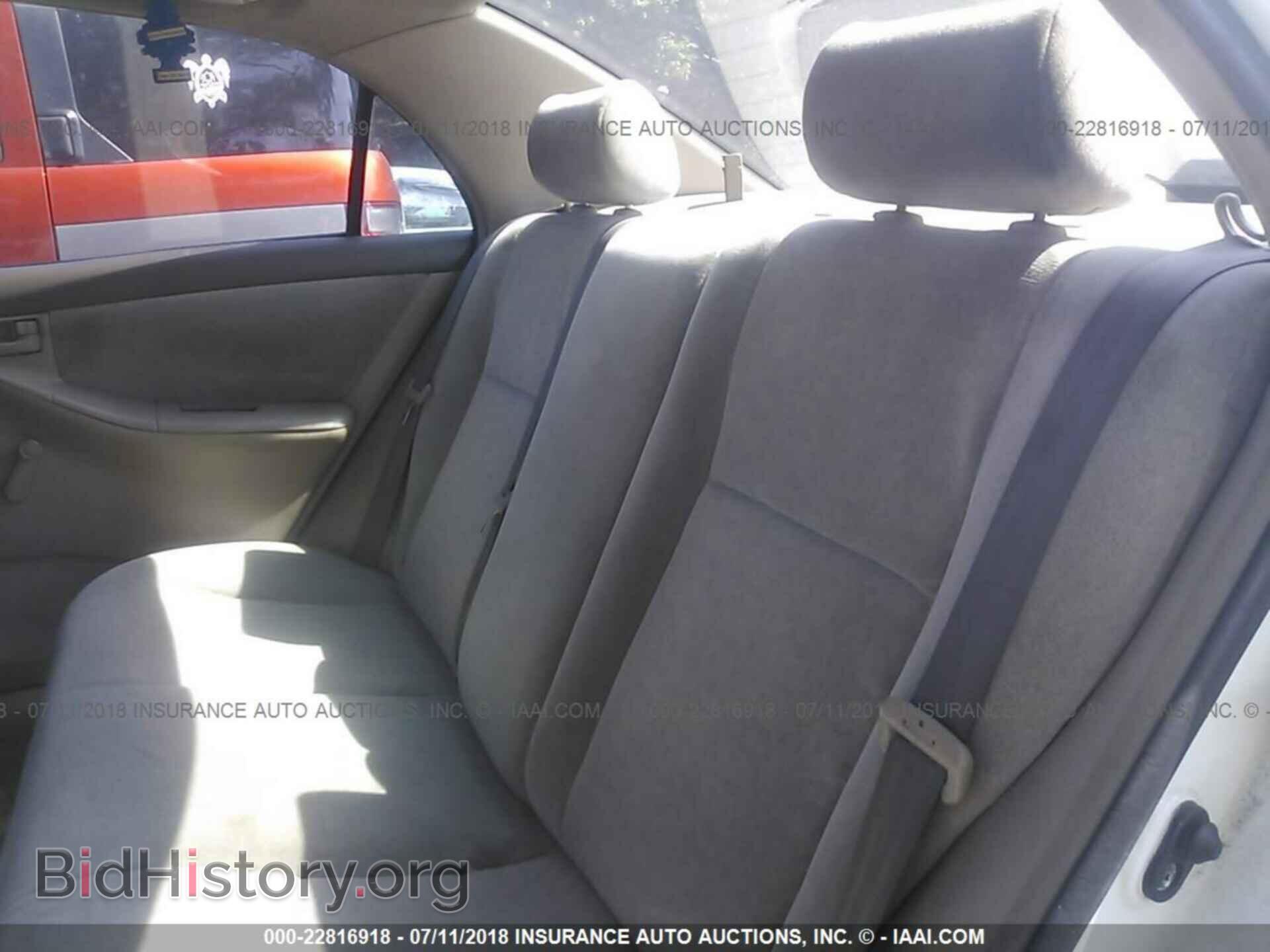 2003 TOYOTA COROLLA - VIN: JTDBR32E430009572 - Photo 8