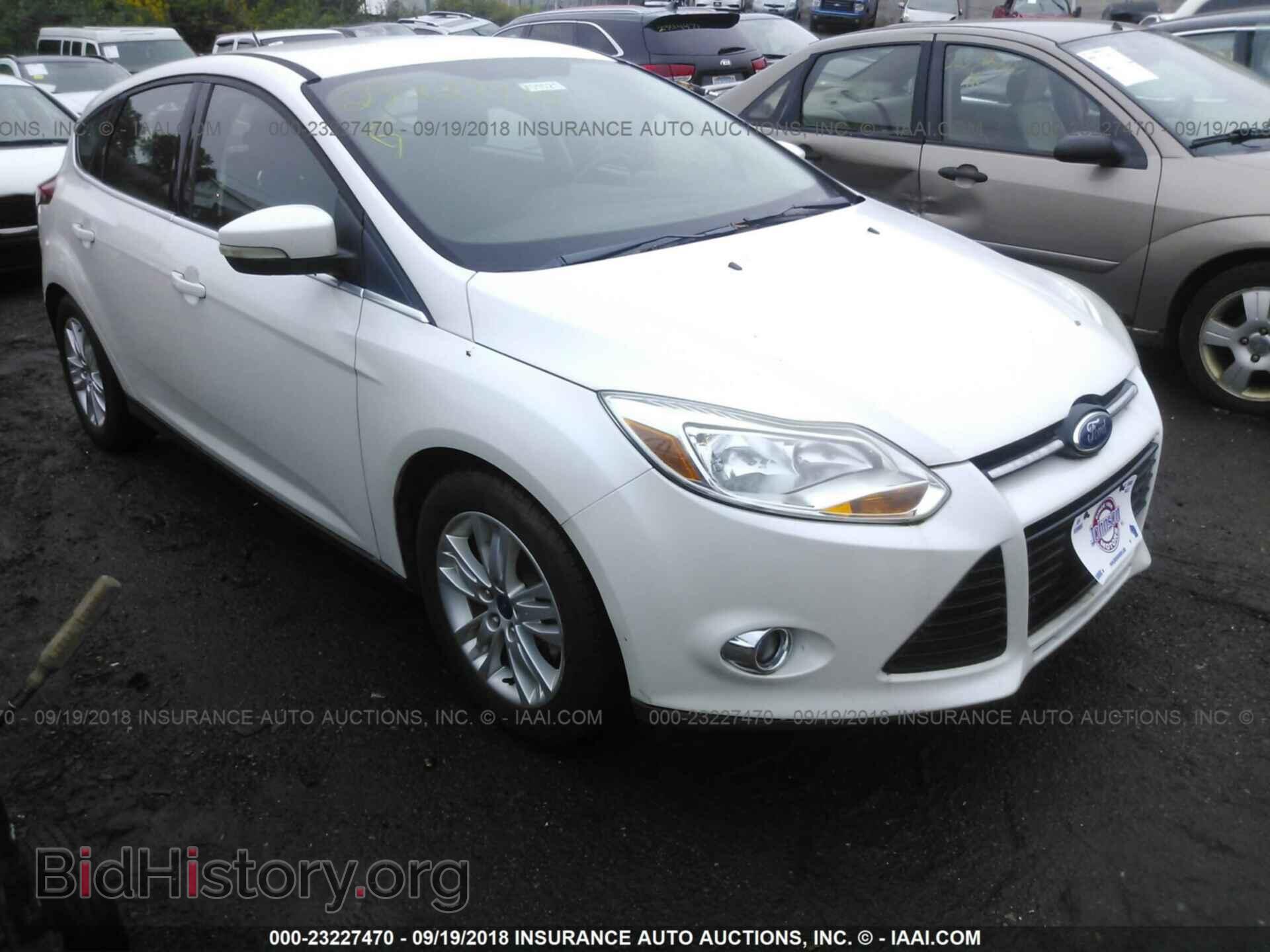 Photo 1FAHP3M27CL105235 - Ford Focus 2012