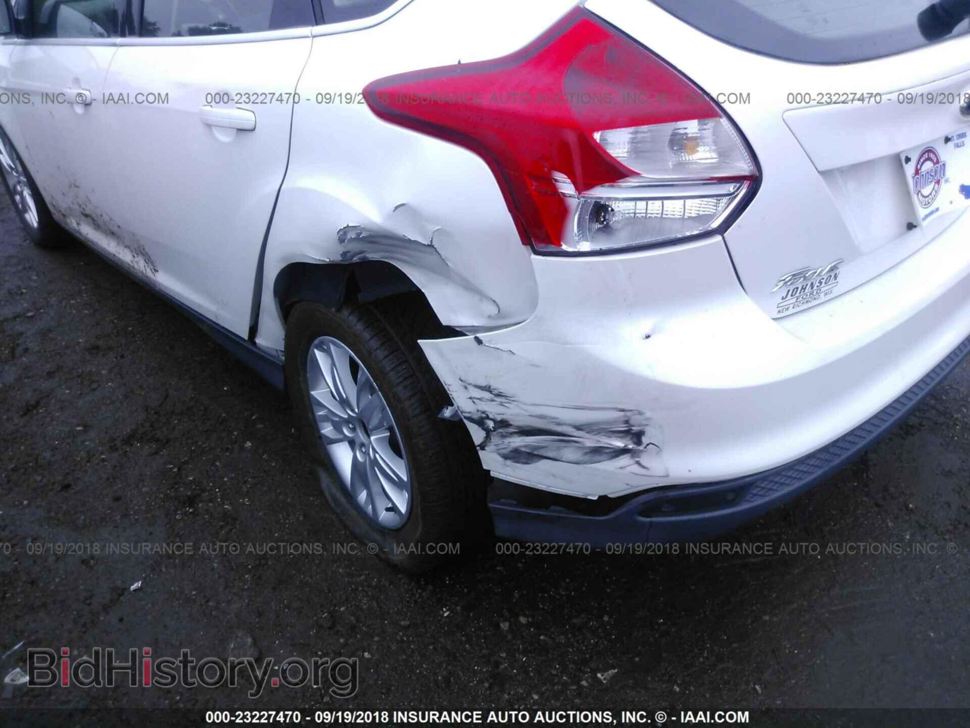 2012 Ford Focus - VIN: 1FAHP3M27CL105235 - Photo 6