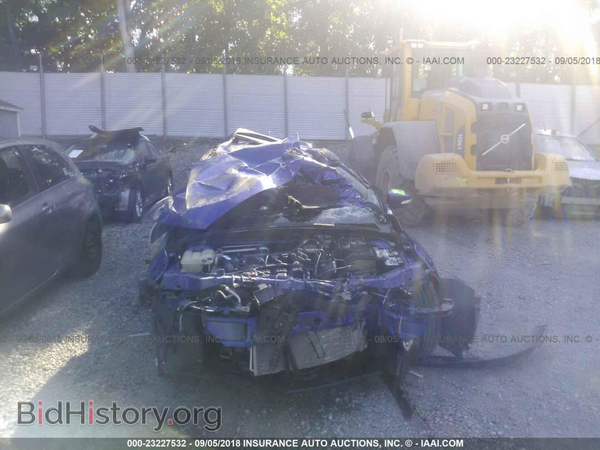 2015 Ford Focus - VIN: 1FADP3F22FL333742 - Photo 6