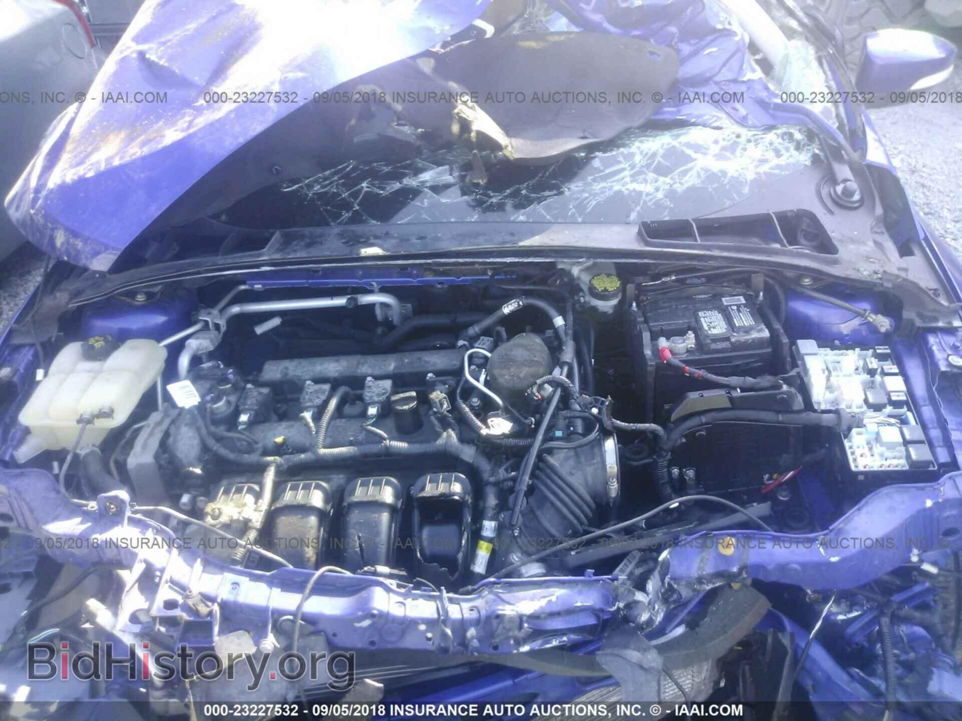 2015 Ford Focus - VIN: 1FADP3F22FL333742 - Photo 10