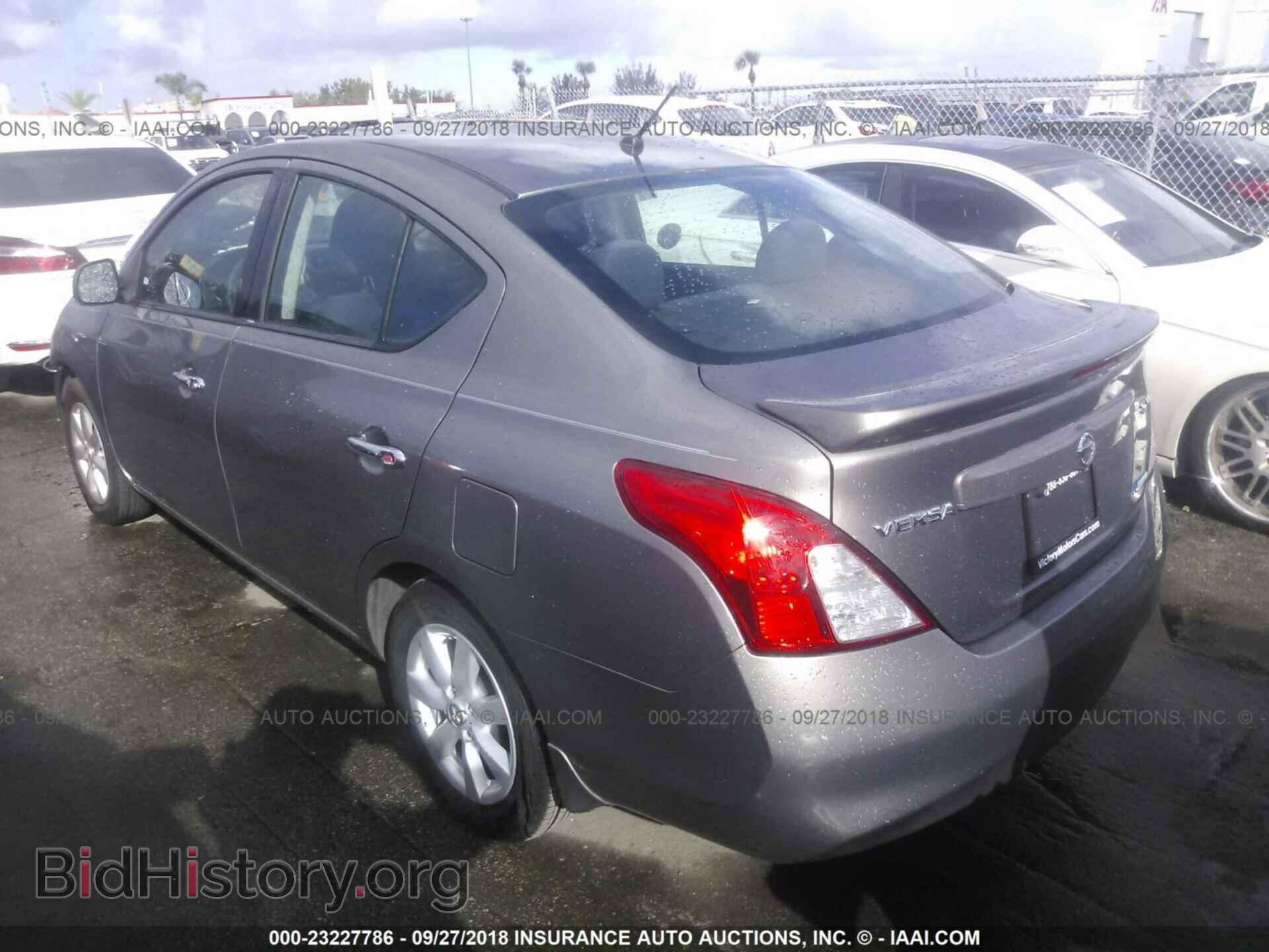 2014 Nissan Versa - VIN: 3N1CN7AP1EL807126 - Photo 3