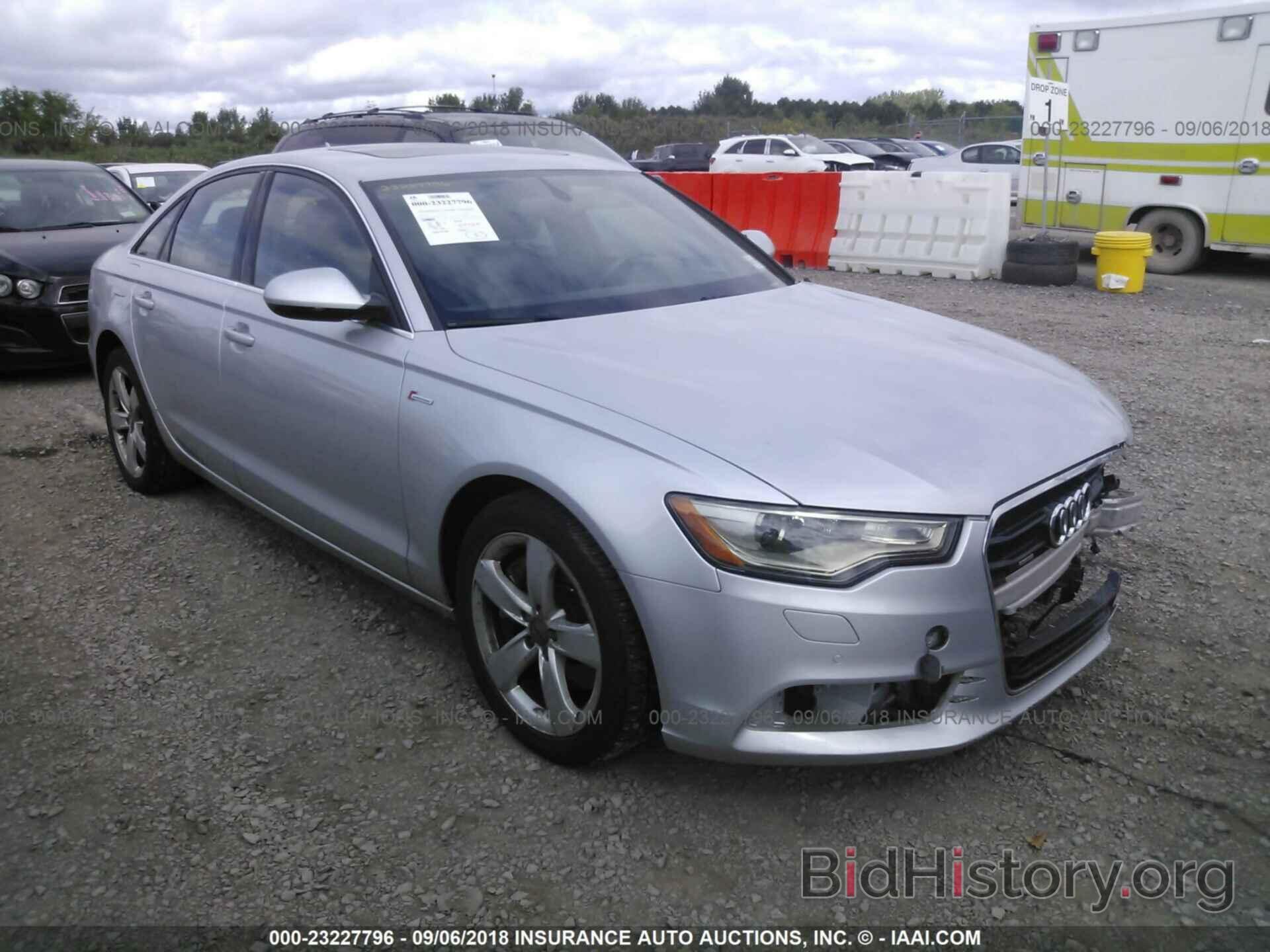 Photo WAUGGAFC7CN140147 - AUDI A6 2012