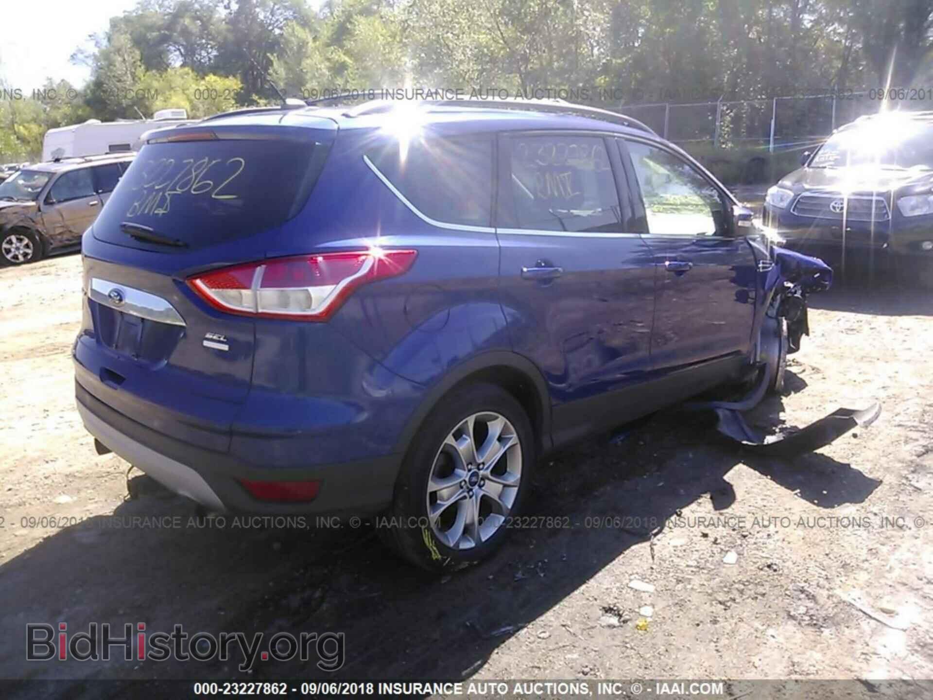 2013 Ford Escape - VIN: 1FMCU9HX5DUA93714 - Photo 4