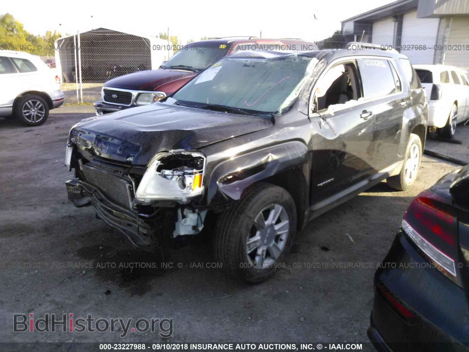 2010 GMC TERRAIN - VIN: 2CTALDEW0A6290186 - Фото 2