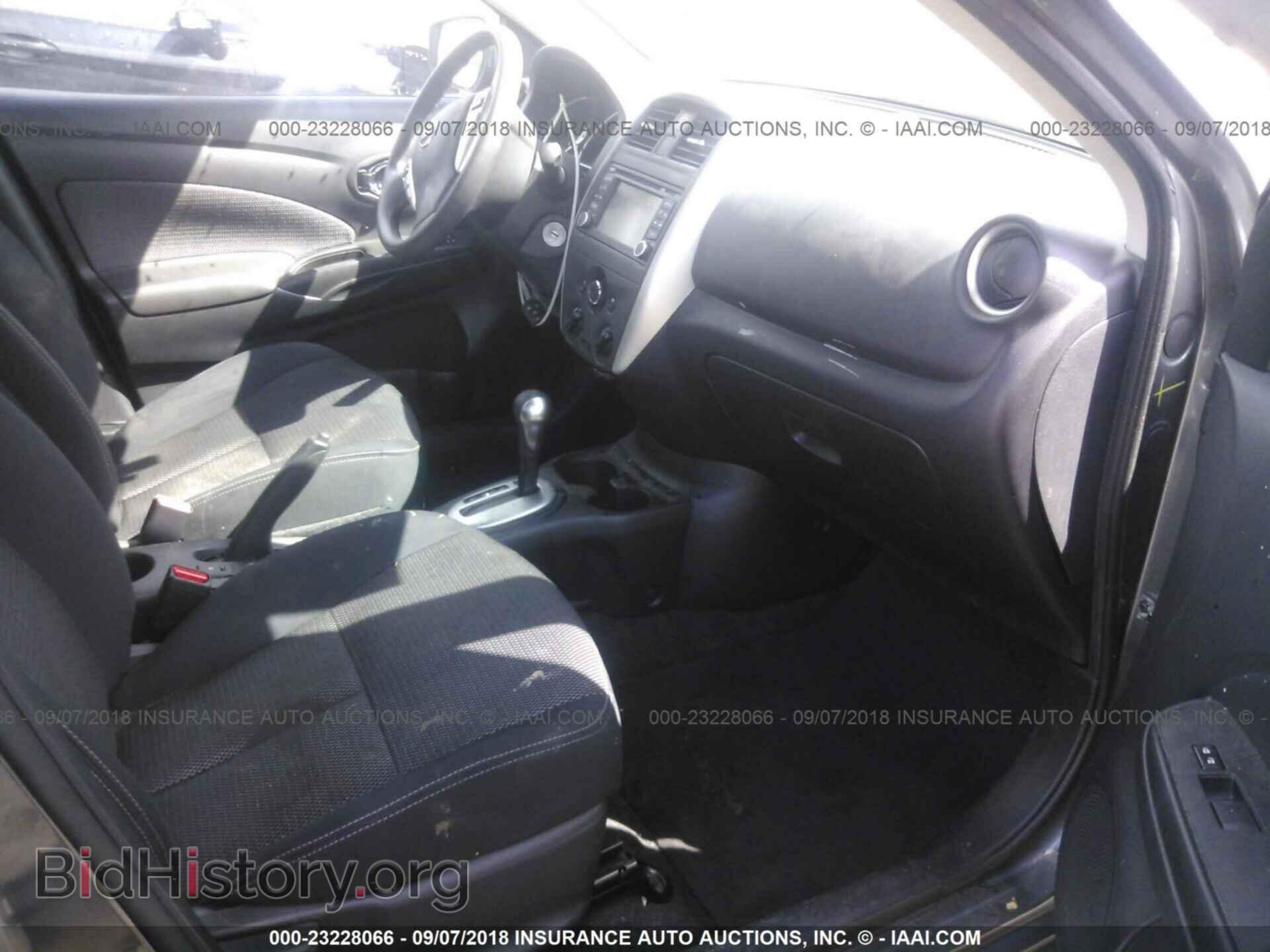 2016 Nissan Versa - VIN: 3N1CN7APXGL885388 - Фото 5
