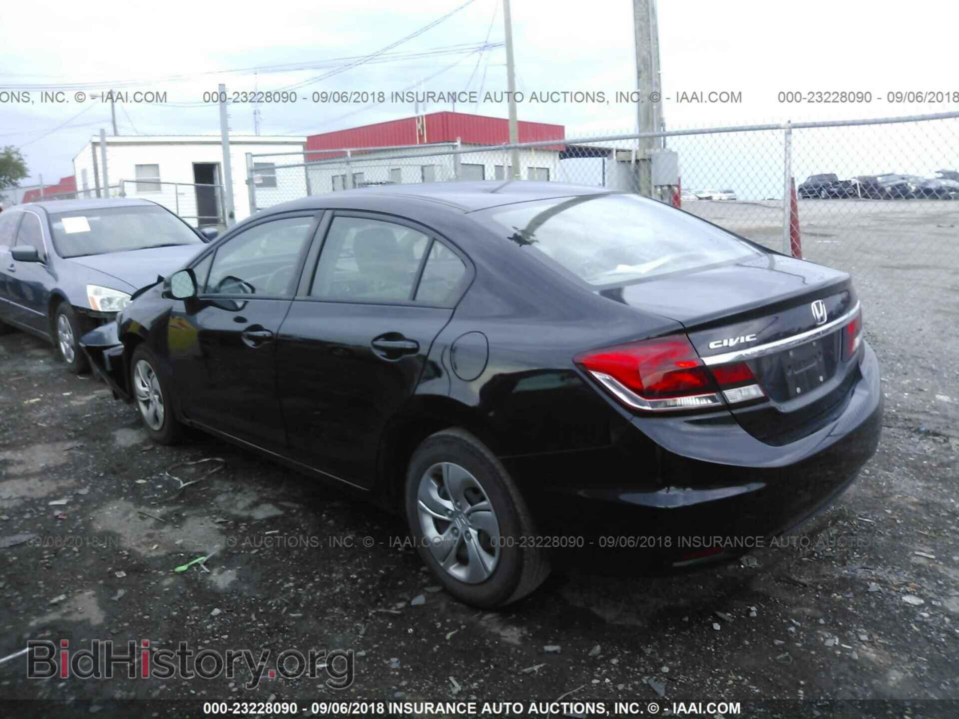 2013 Honda Civic - VIN: 19XFB2F54DE209354 - Photo 3