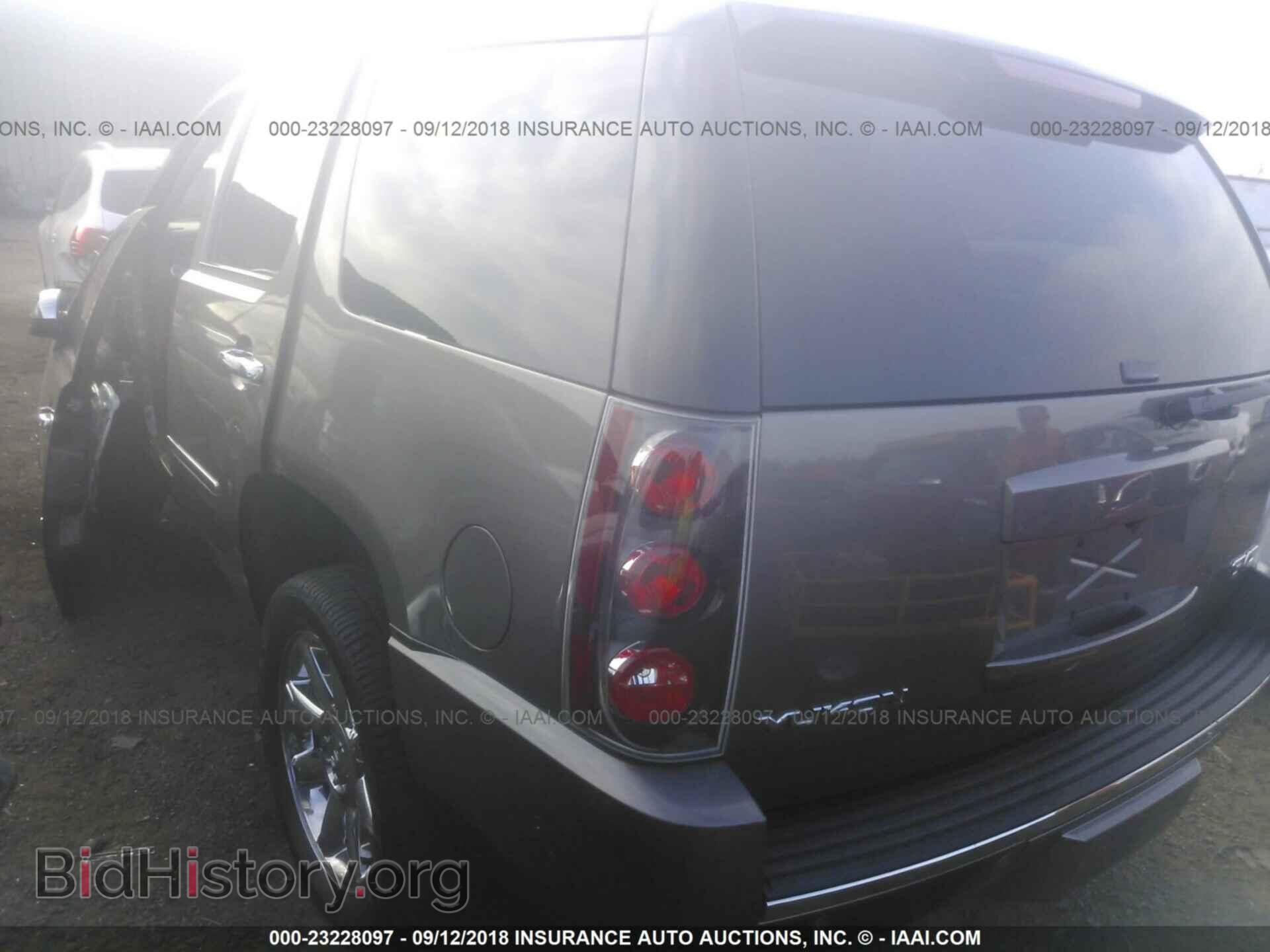 2013 Gmc Yukon - VIN: 1GKS2EEF2DR137153 - Фото 3