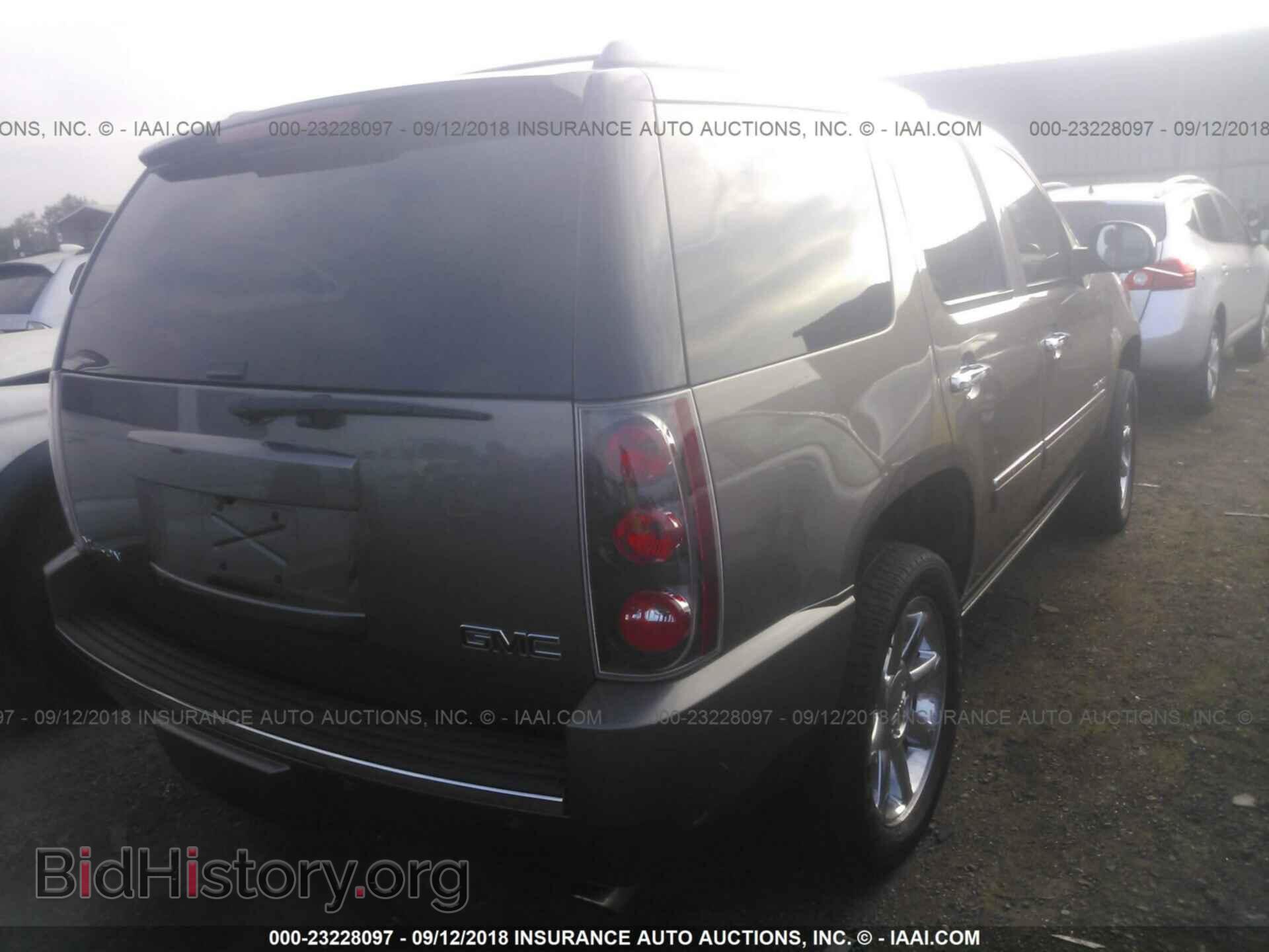 2013 Gmc Yukon - VIN: 1GKS2EEF2DR137153 - Фото 4