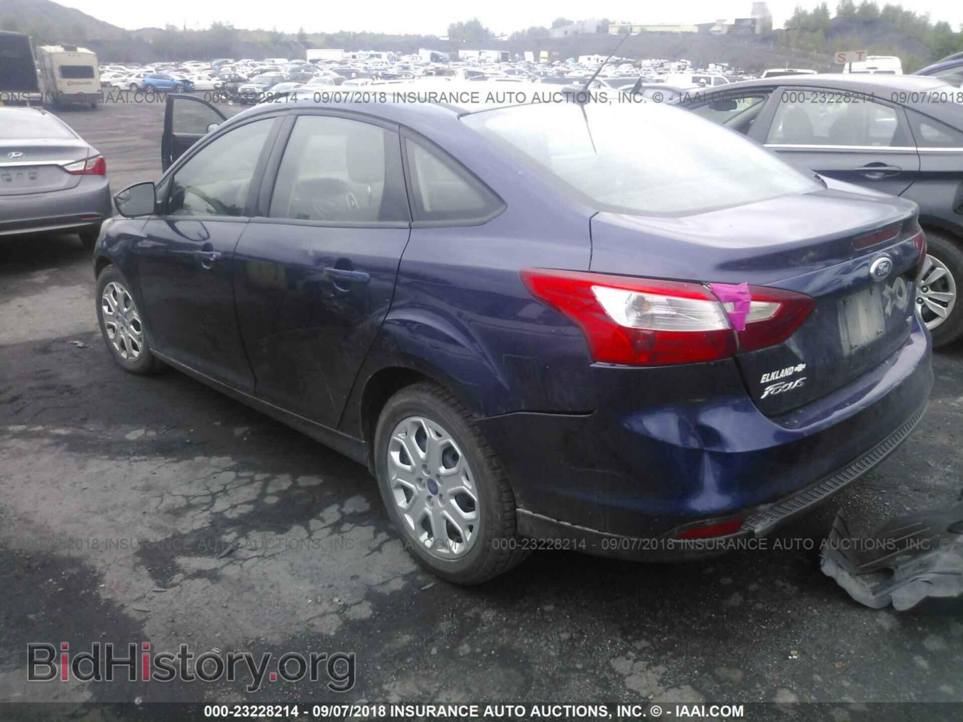 2012 Ford Focus - VIN: 1FAHP3F2XCL163689 - Photo 3