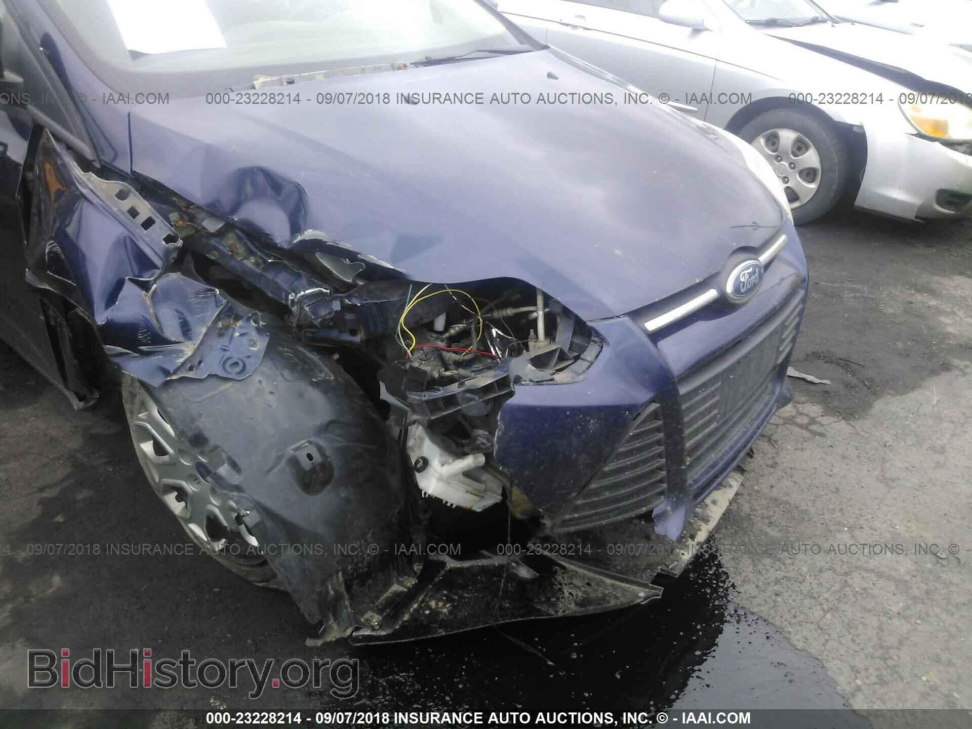 2012 Ford Focus - VIN: 1FAHP3F2XCL163689 - Photo 6