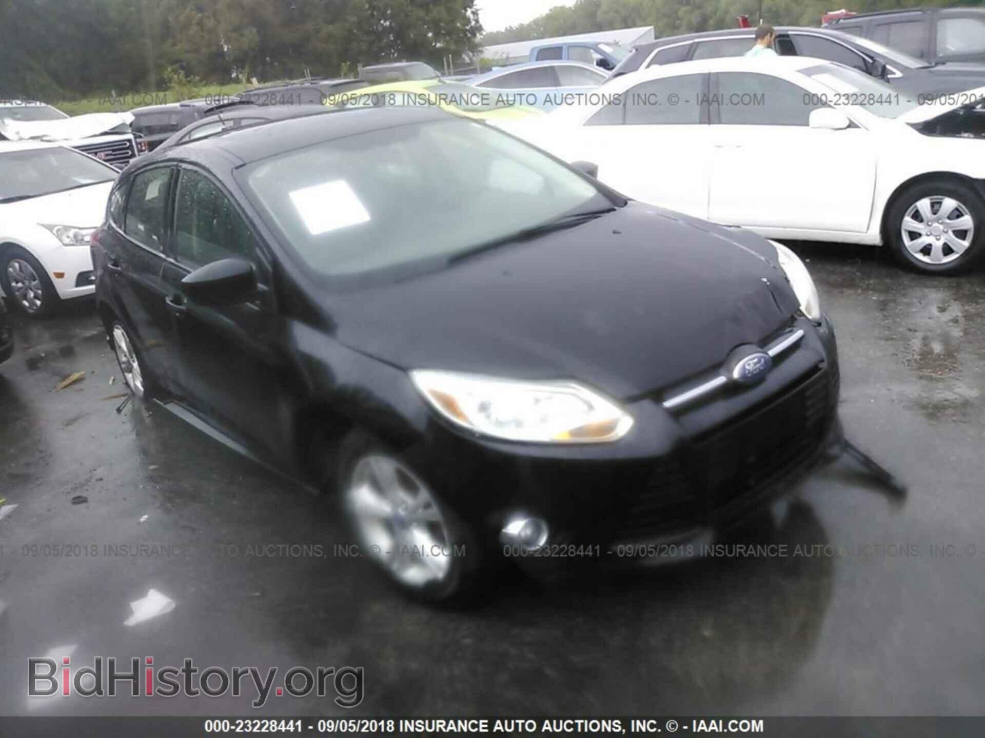 Photo 1FAHP3K27CL161243 - Ford Focus 2012