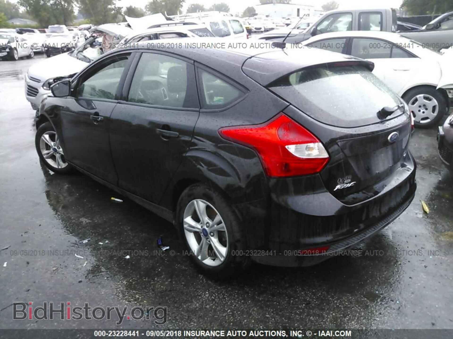 2012 Ford Focus - VIN: 1FAHP3K27CL161243 - Фото 3